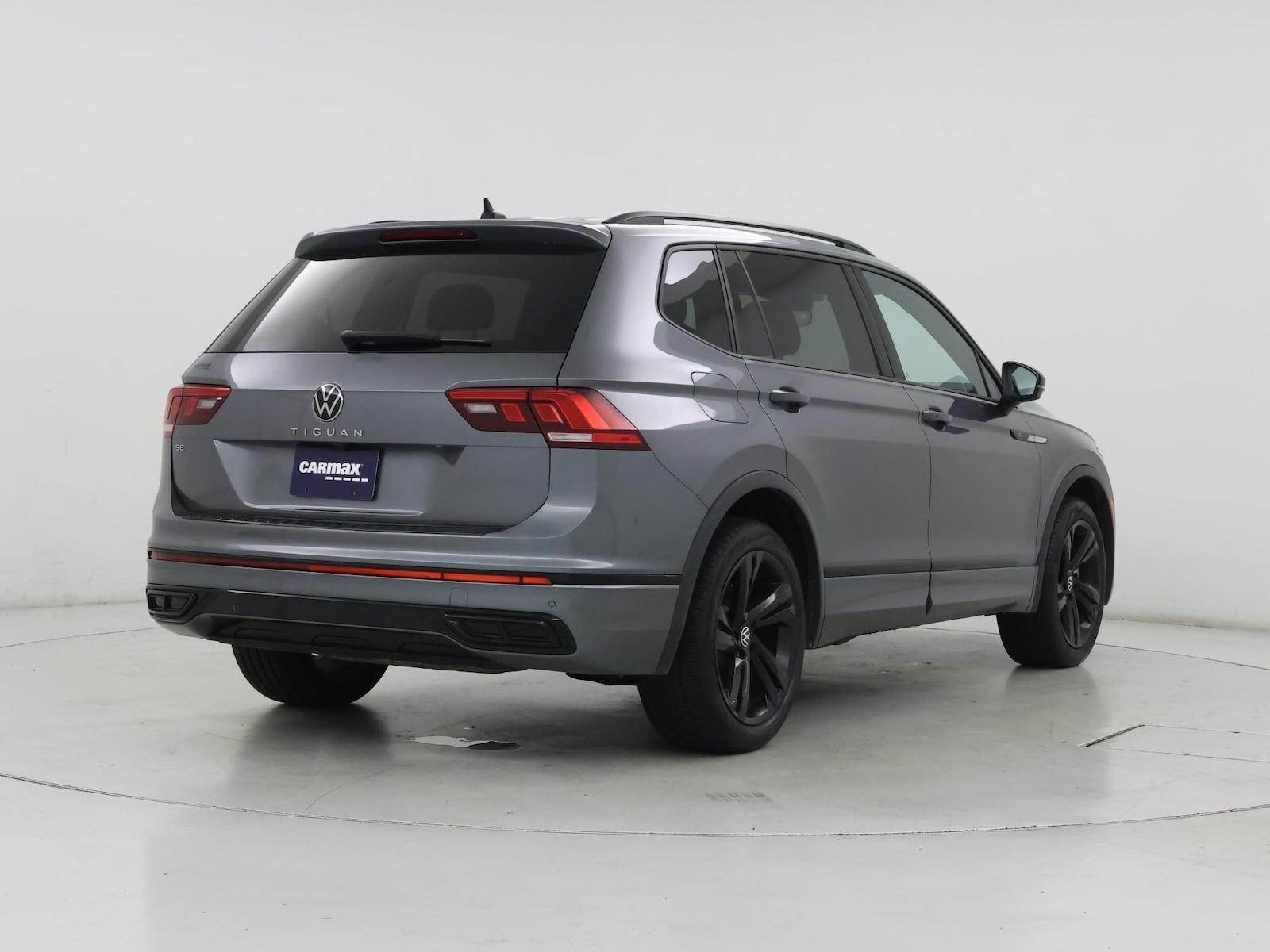 2023 Volkswagen Tiguan SE R-LINE BLACK - Photo 9