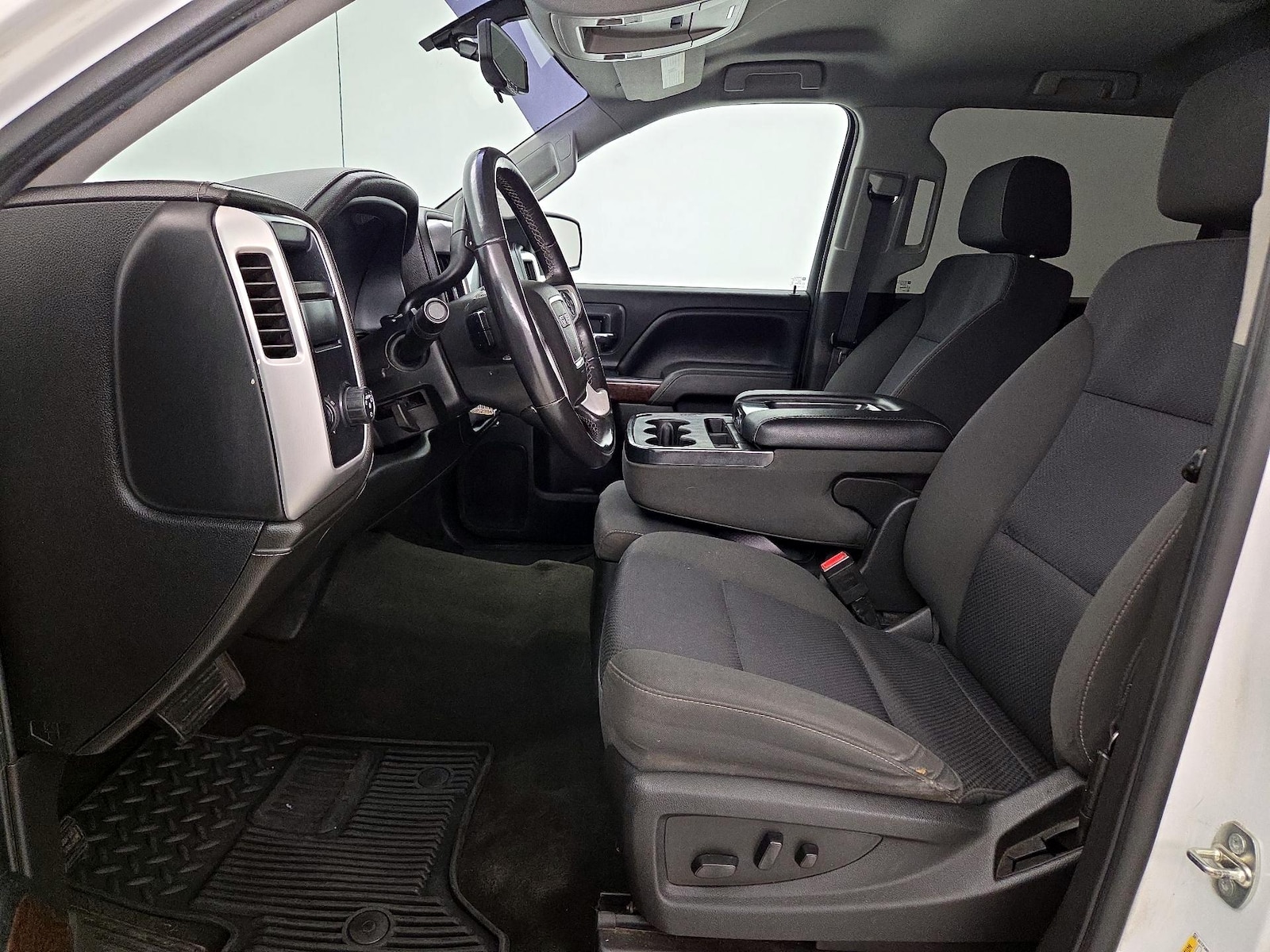 2017 GMC Sierra 1500 SLE - Photo 12