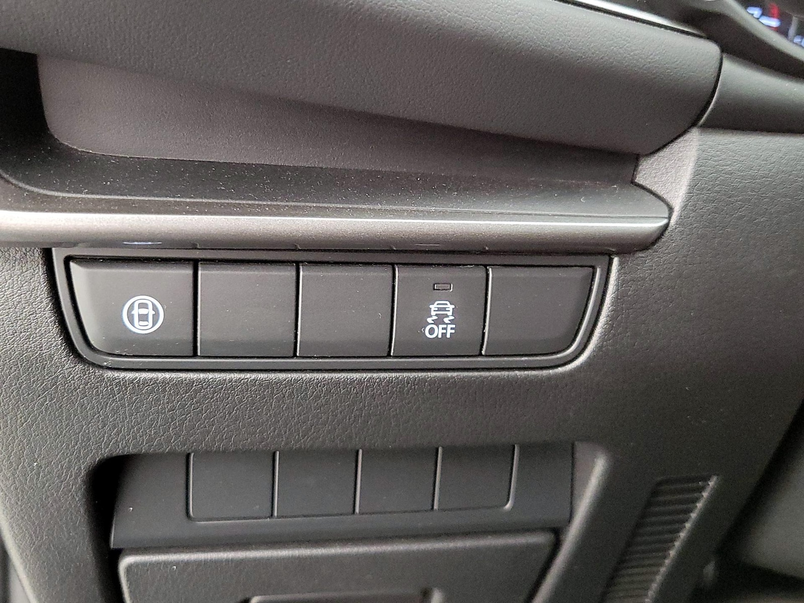 2020 Mazda Mazda3 Base - Photo 14