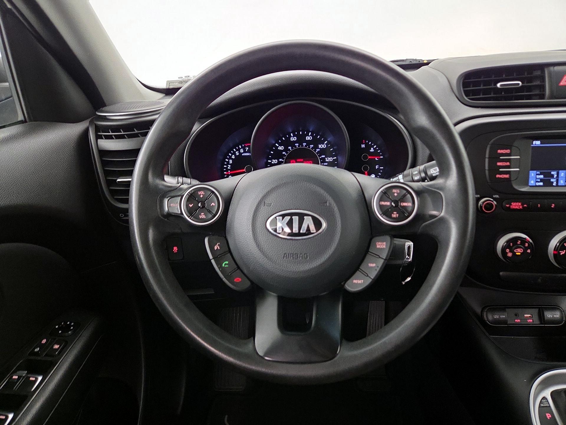 Thumbnail: 2017 Kia Soul - 10