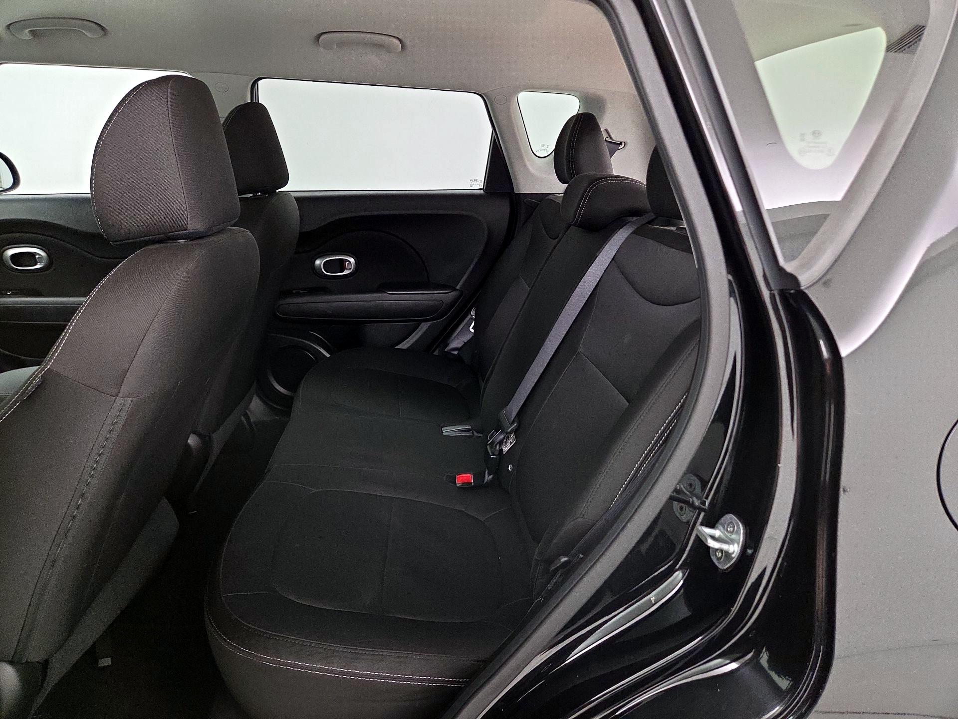 Thumbnail: 2017 Kia Soul - 18