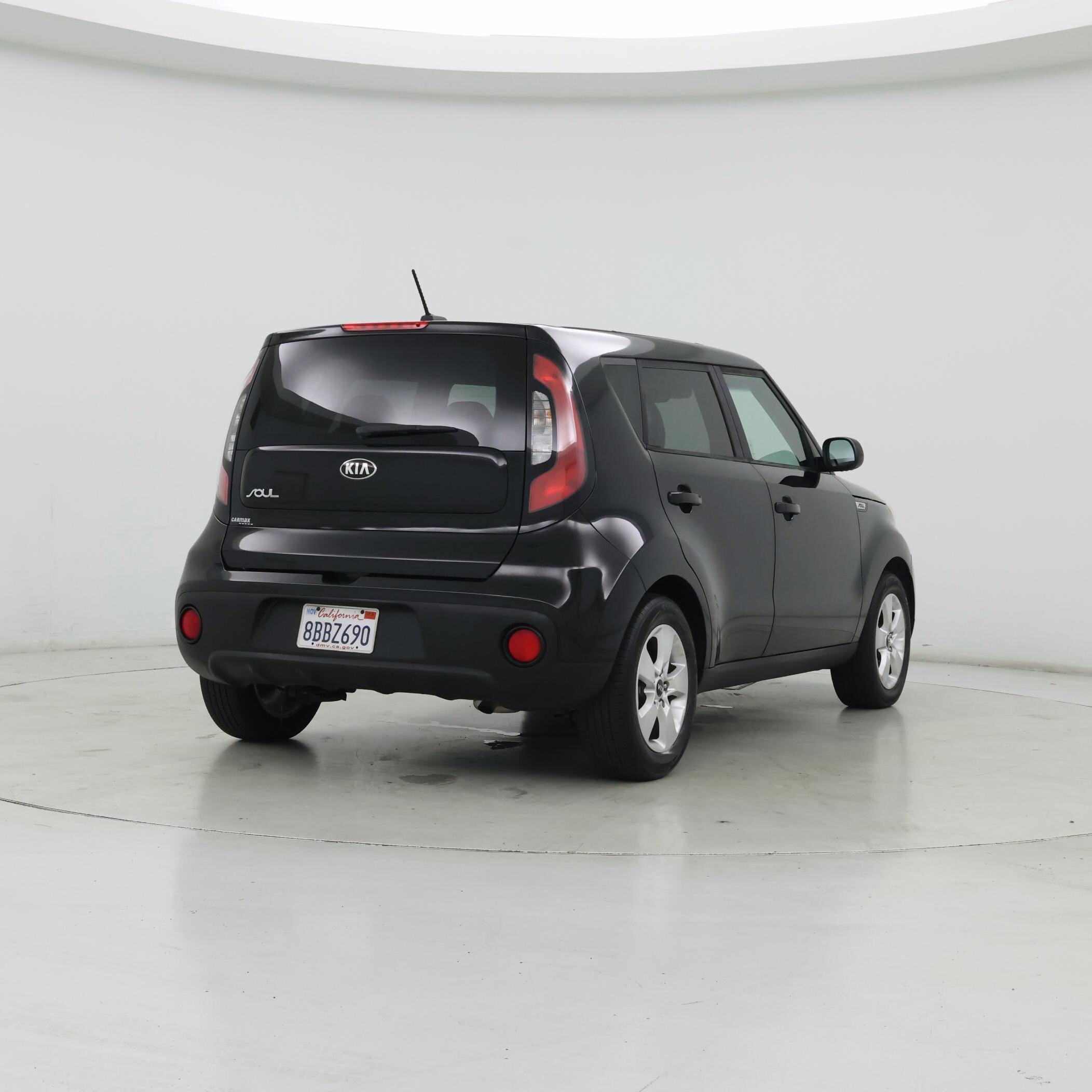 Thumbnail: 2017 Kia Soul - 8