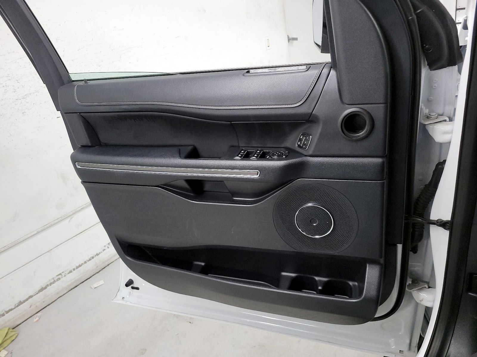 2024 Ford Expedition XLT - Photo 11