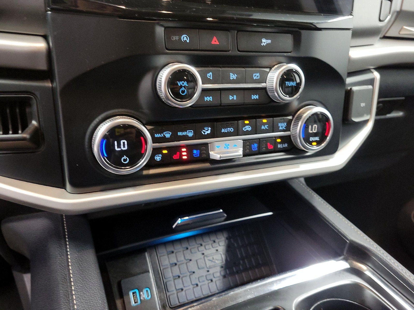 2024 Ford Expedition XLT - Photo 14