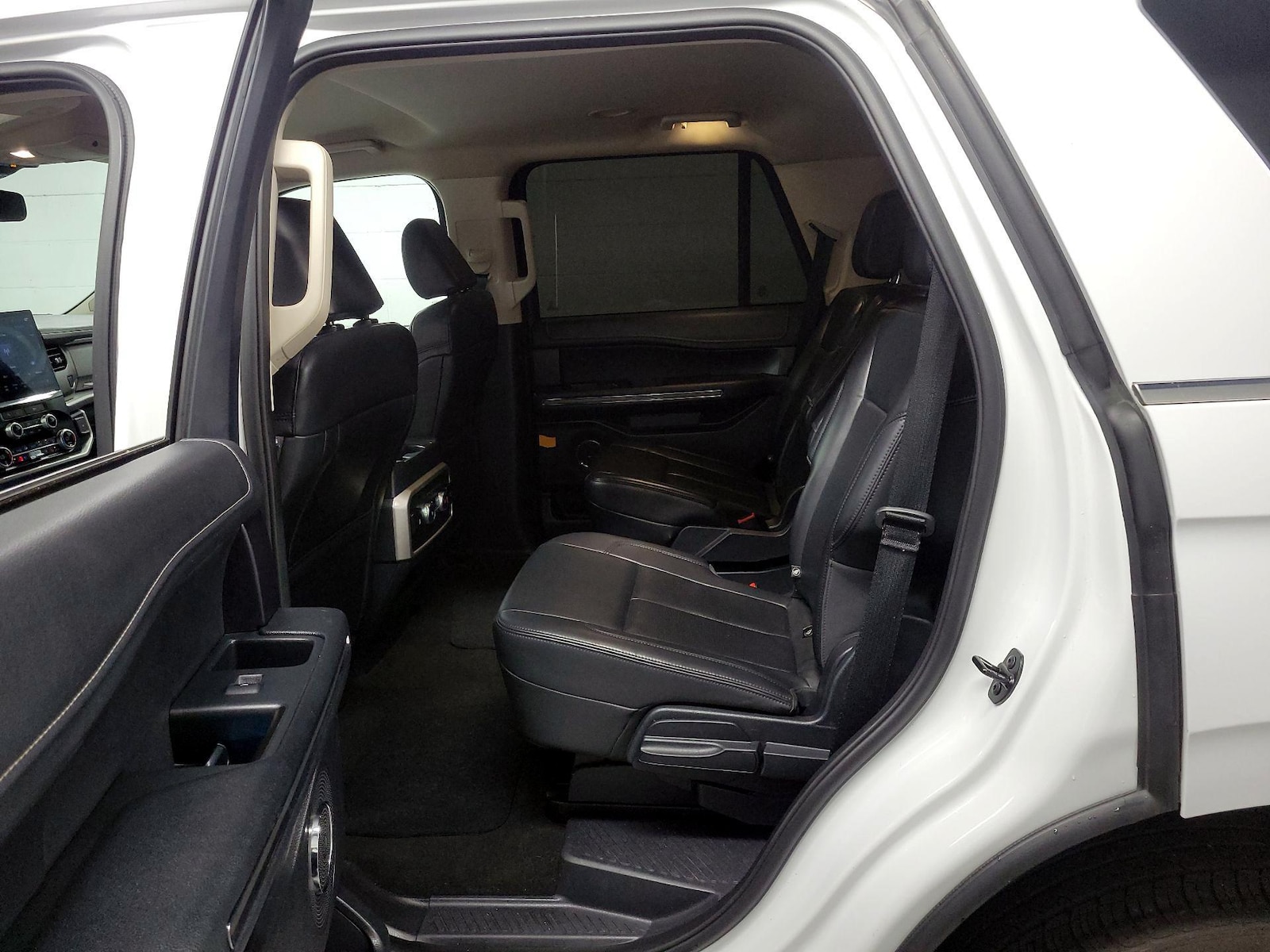 2024 Ford Expedition XLT - Photo 16