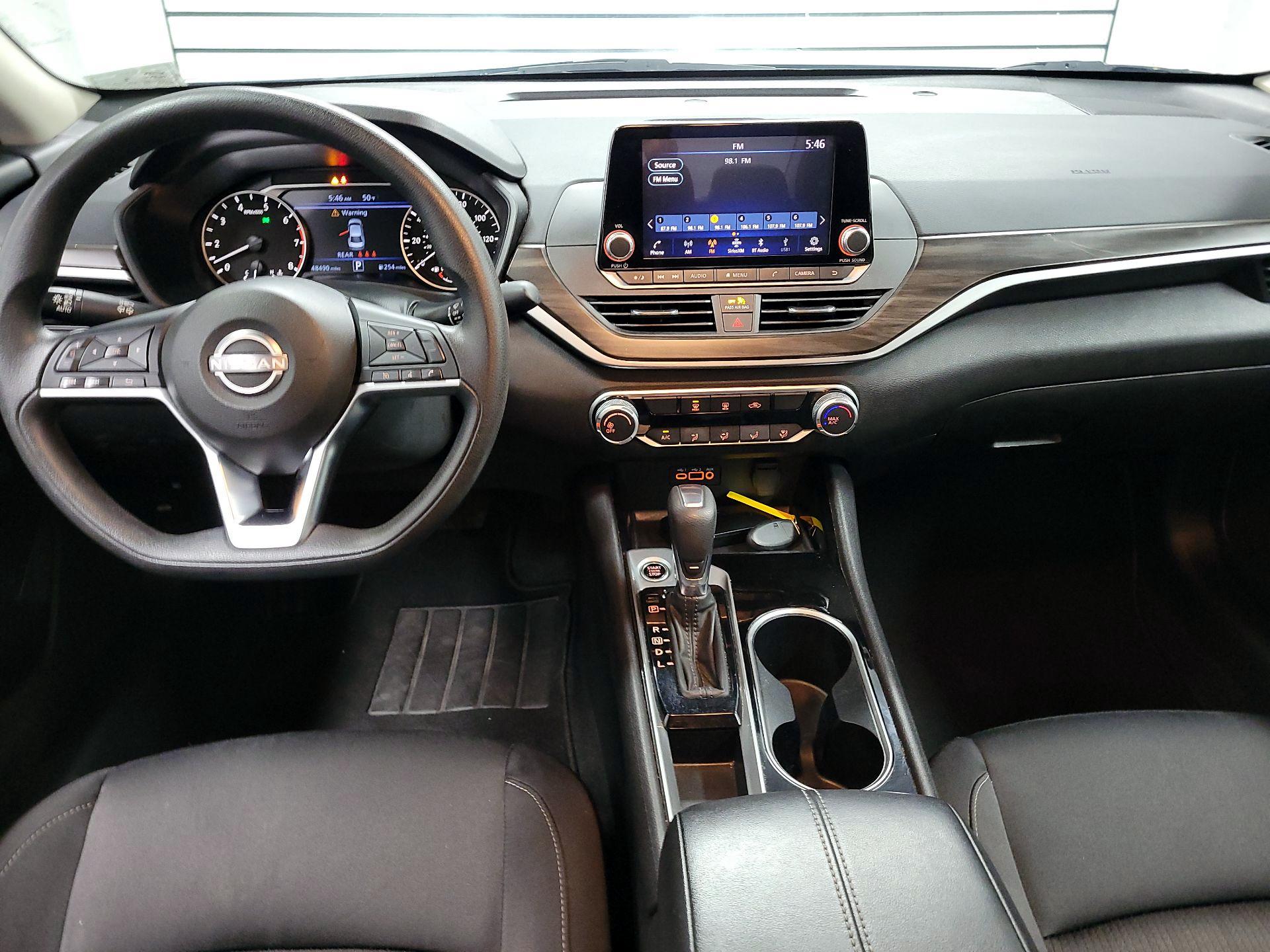 Thumbnail: 2024 Nissan Altima - 9