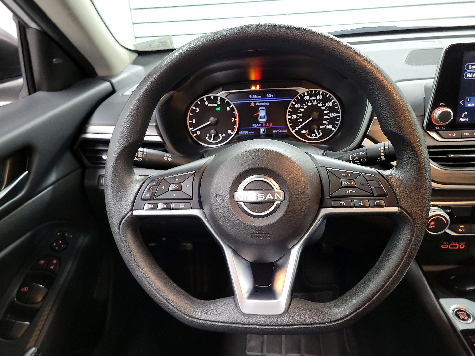 Thumbnail: 2024 Nissan Altima - 10