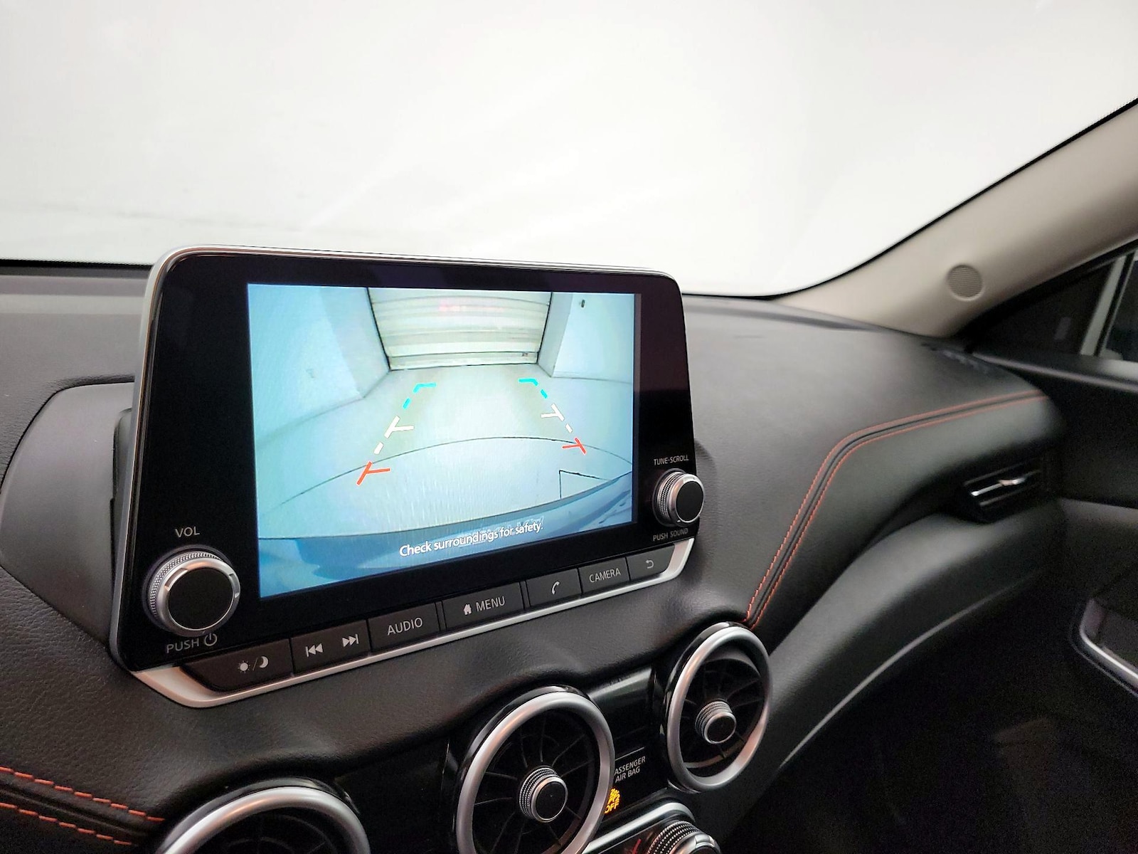 2025 Nissan Sentra SR - Photo 15