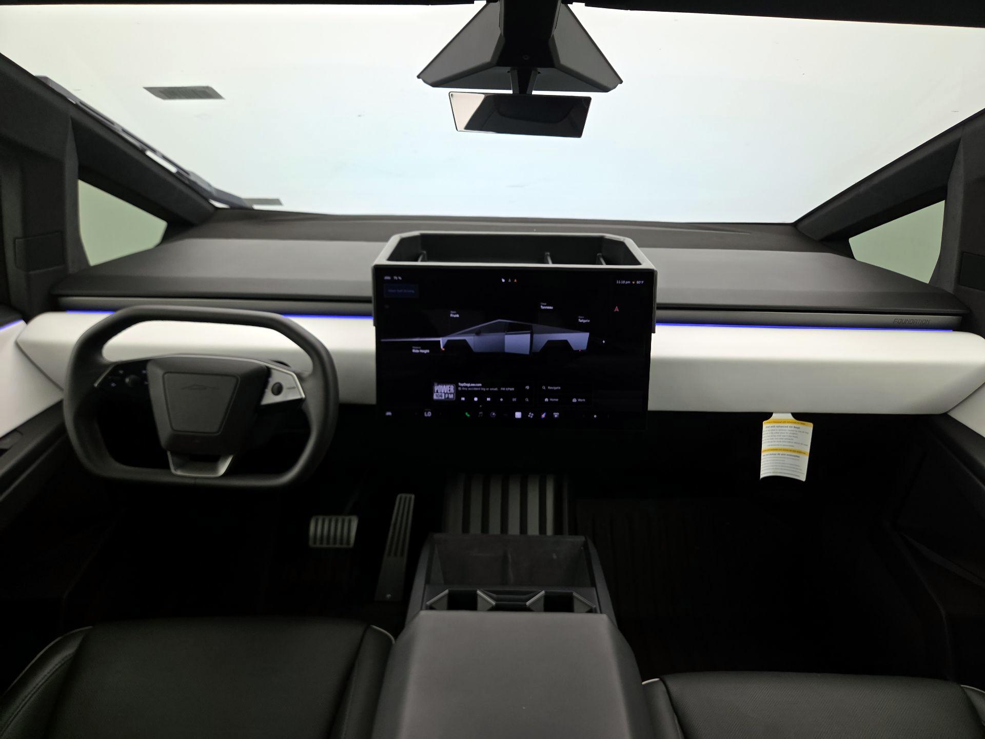 Thumbnail: 2024 Tesla Cybertruck - 9