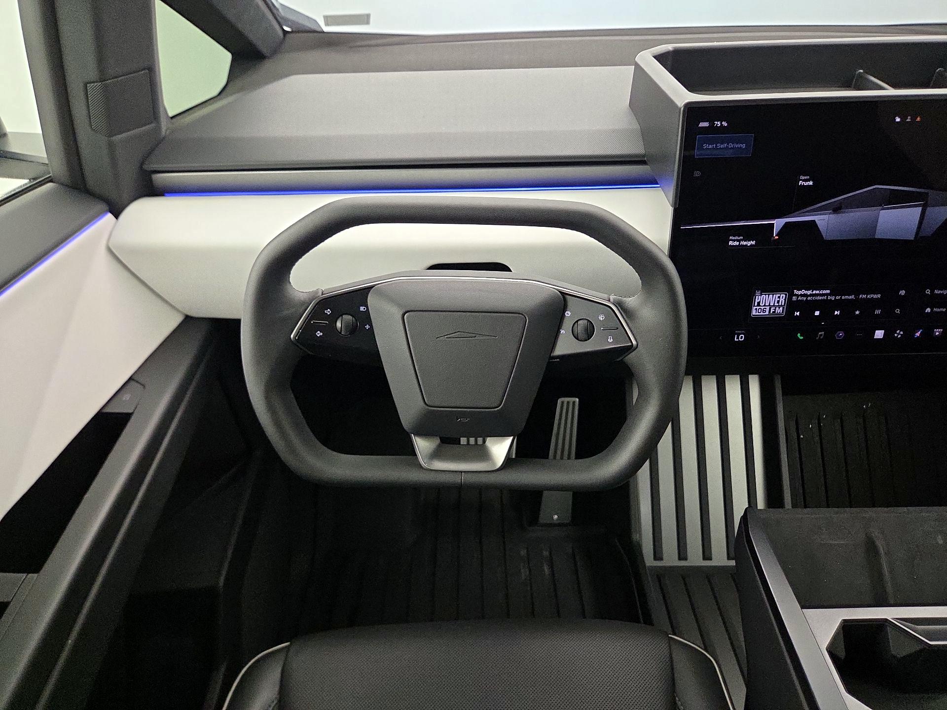 Thumbnail: 2024 Tesla Cybertruck - 10