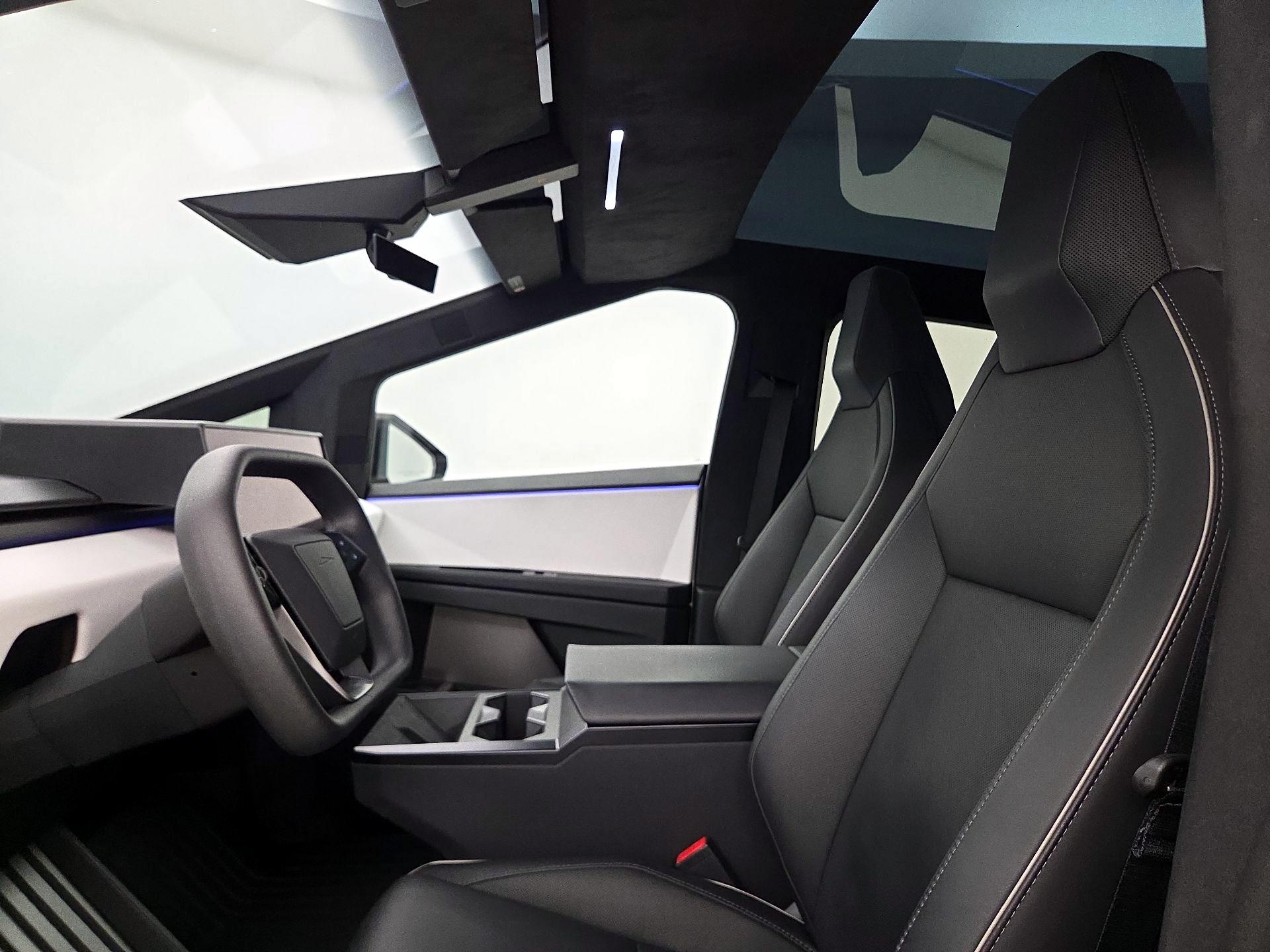 Thumbnail: 2024 Tesla Cybertruck - 19