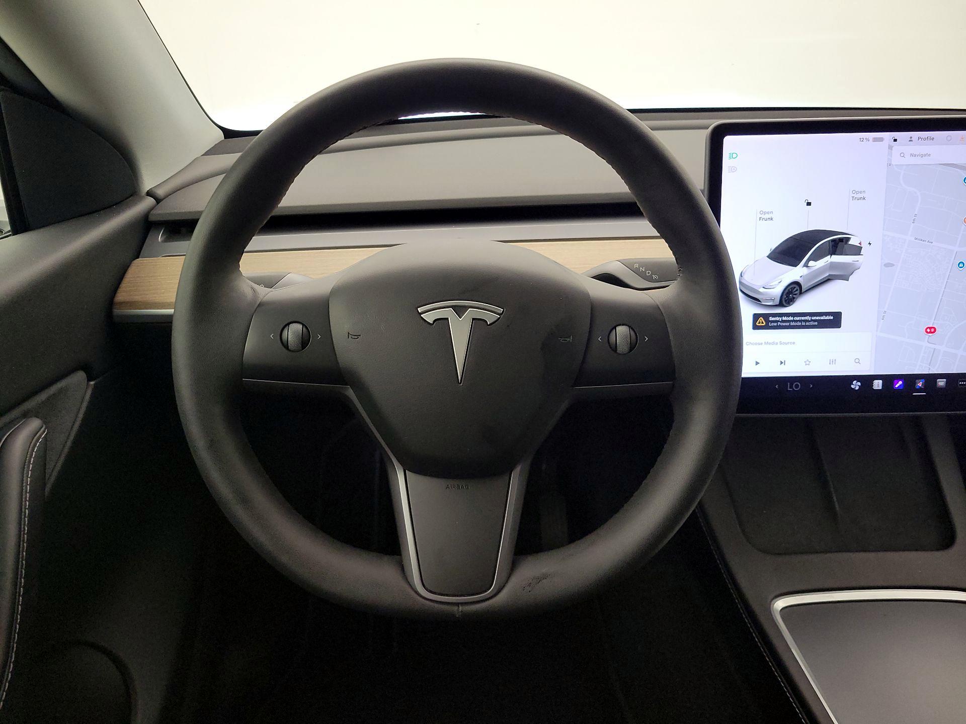Thumbnail: 2021 Tesla Model Y - 10