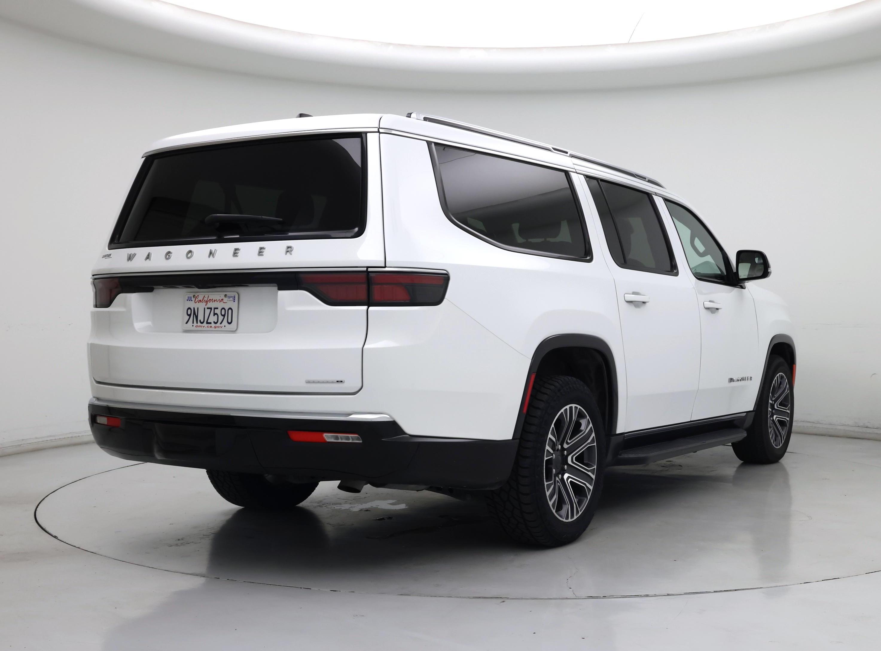 Thumbnail: 2024 Jeep Wagoneer - 8