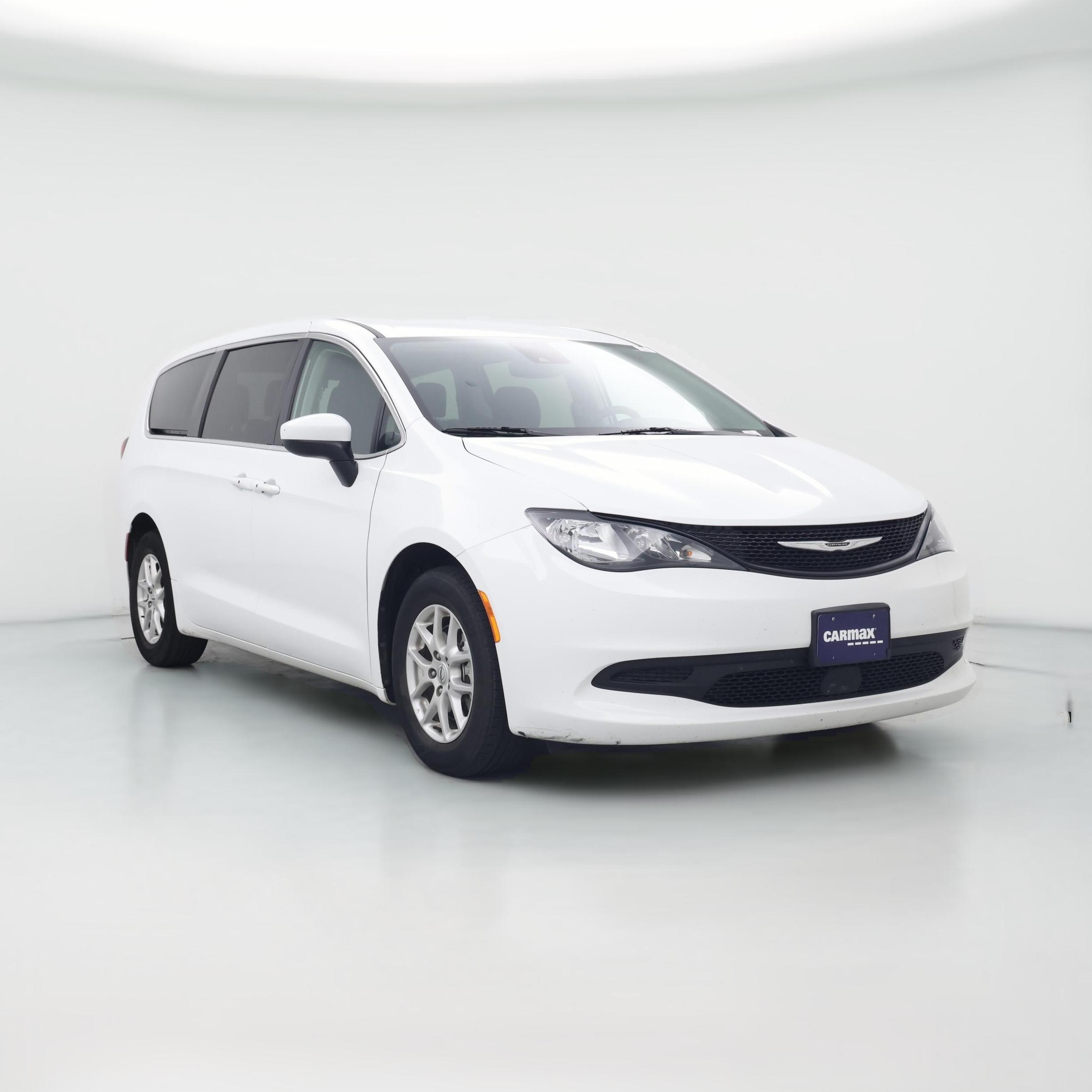 Thumbnail: 2023 Chrysler Voyager - 1
