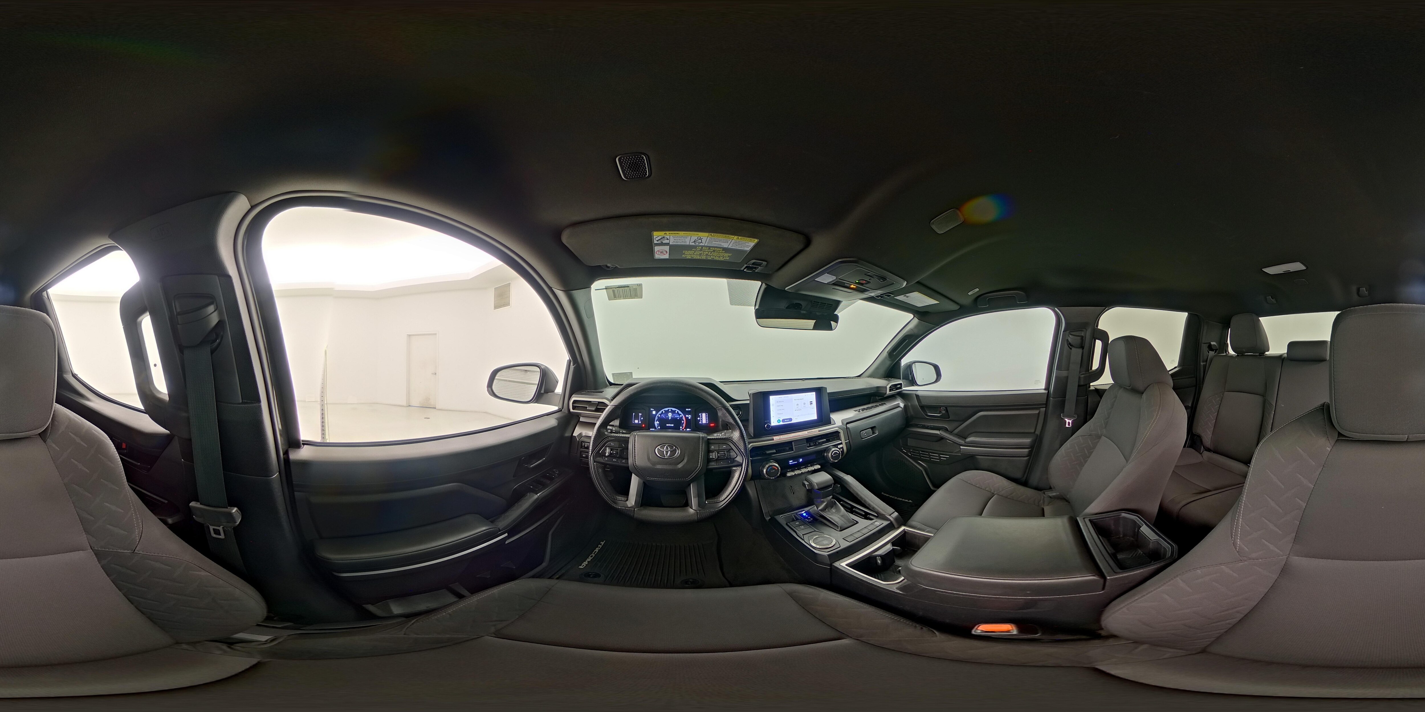 2025 Toyota Tacoma SR5 - Photo 26