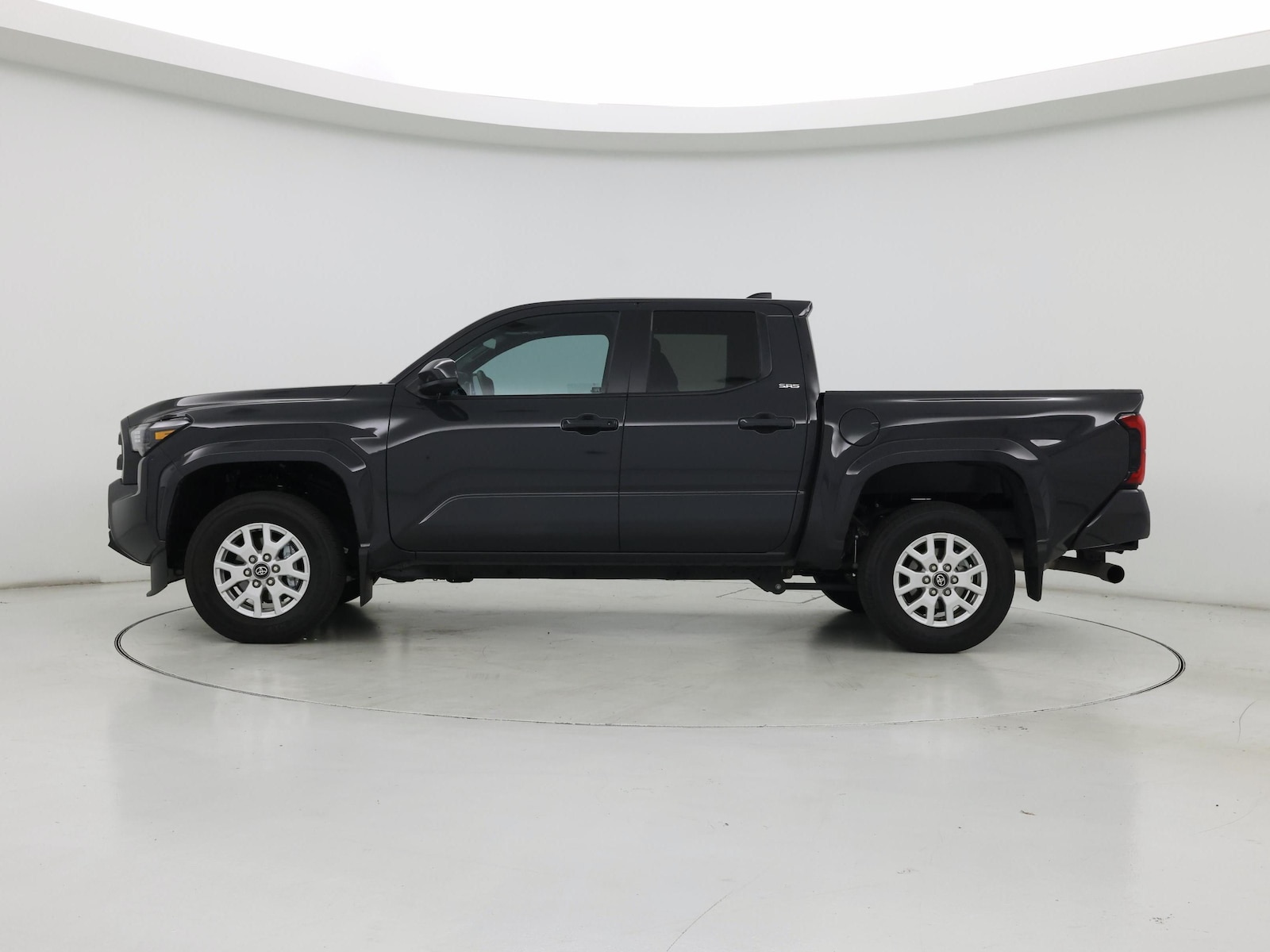 2025 Toyota Tacoma SR5 - Photo 4