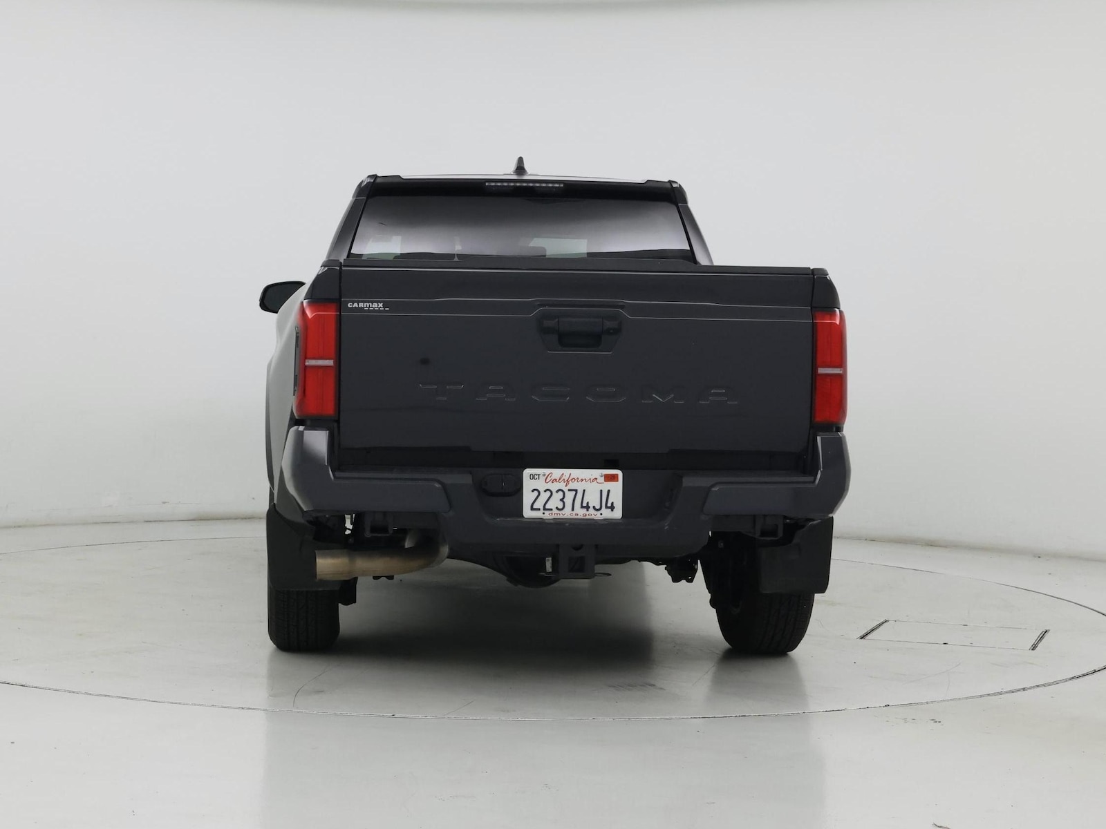 2025 Toyota Tacoma SR5 - Photo 7