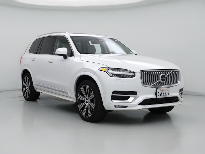 2025 Volvo XC90 T8 Plus