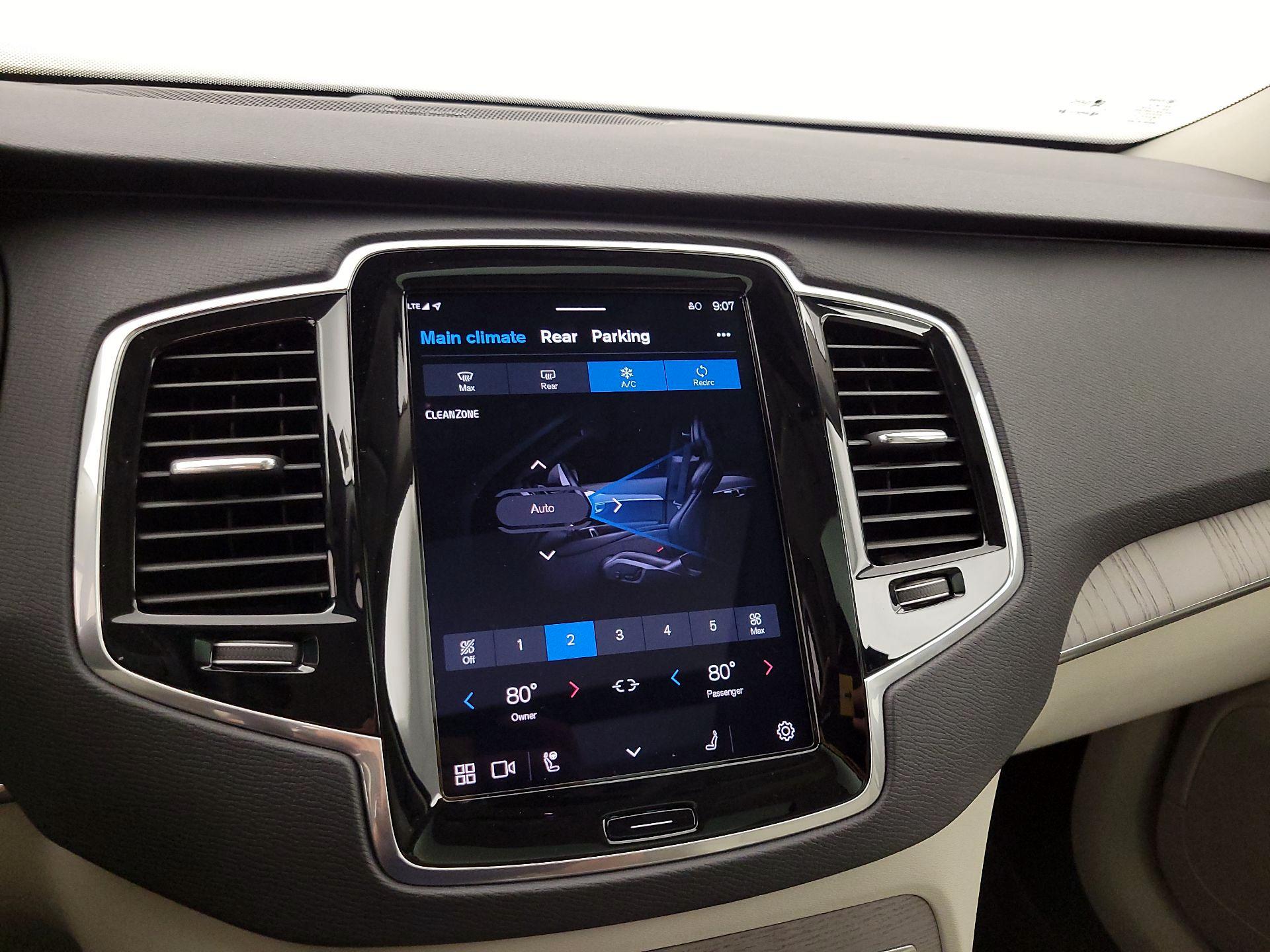 Thumbnail: 2025 Volvo XC90 - 17