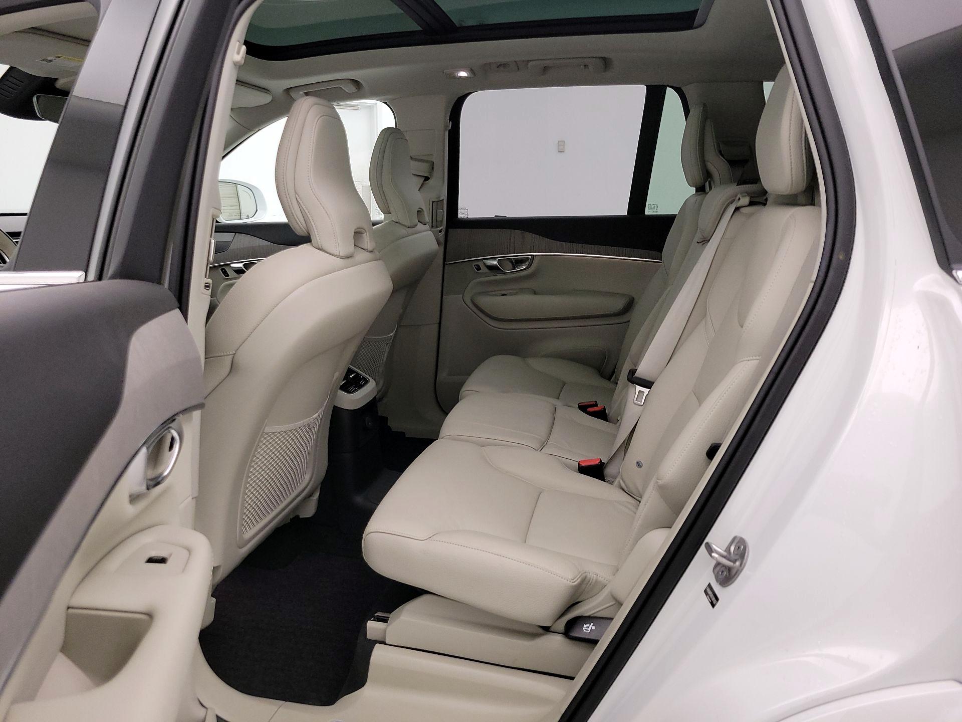 Thumbnail: 2025 Volvo XC90 - 20