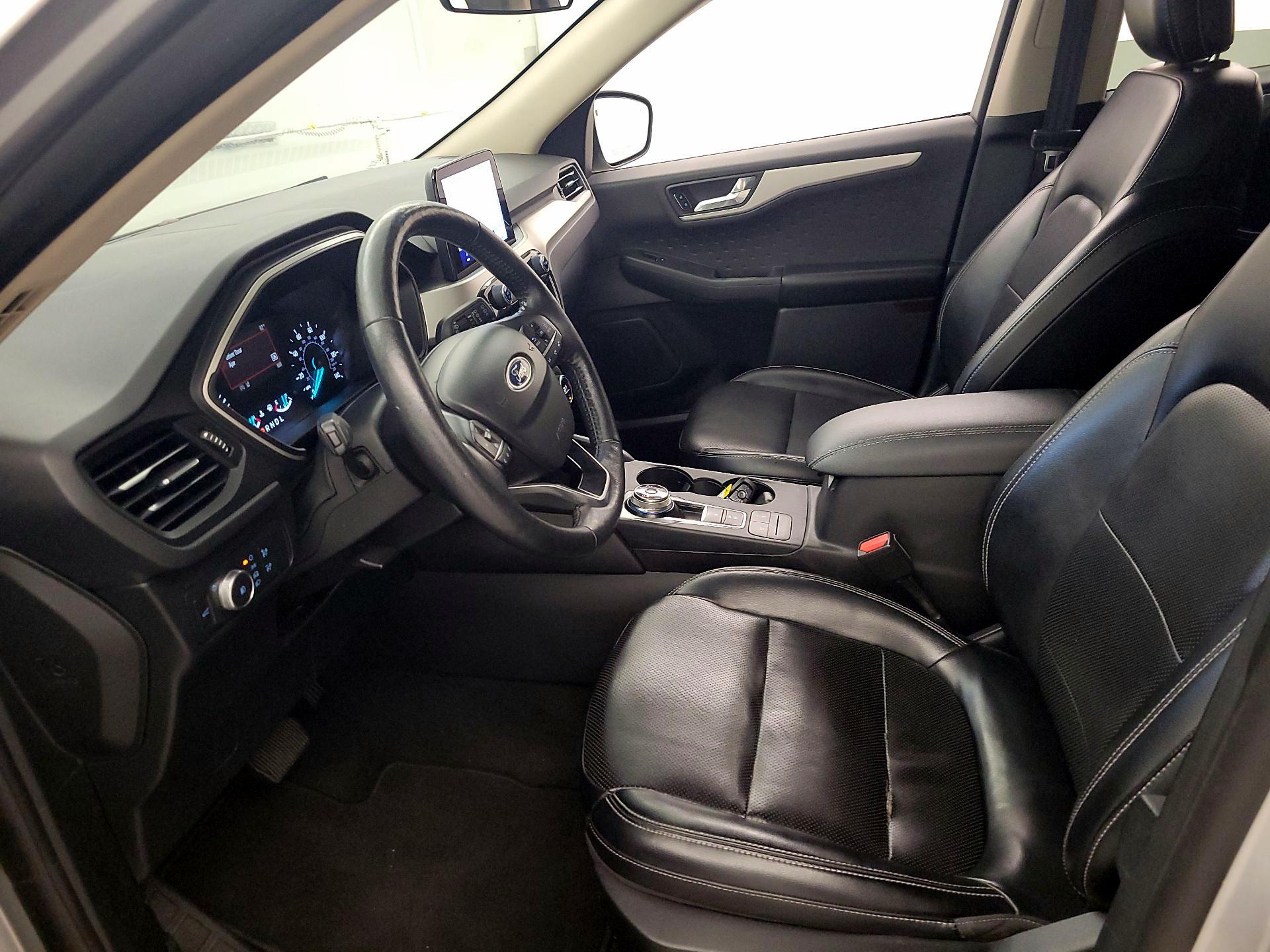 Thumbnail: 2020 Ford Escape - 11
