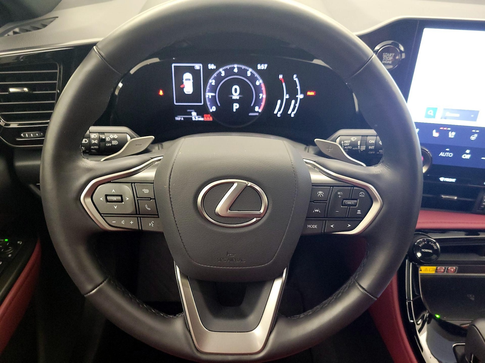 2025 Lexus NX 350 - Photo 11