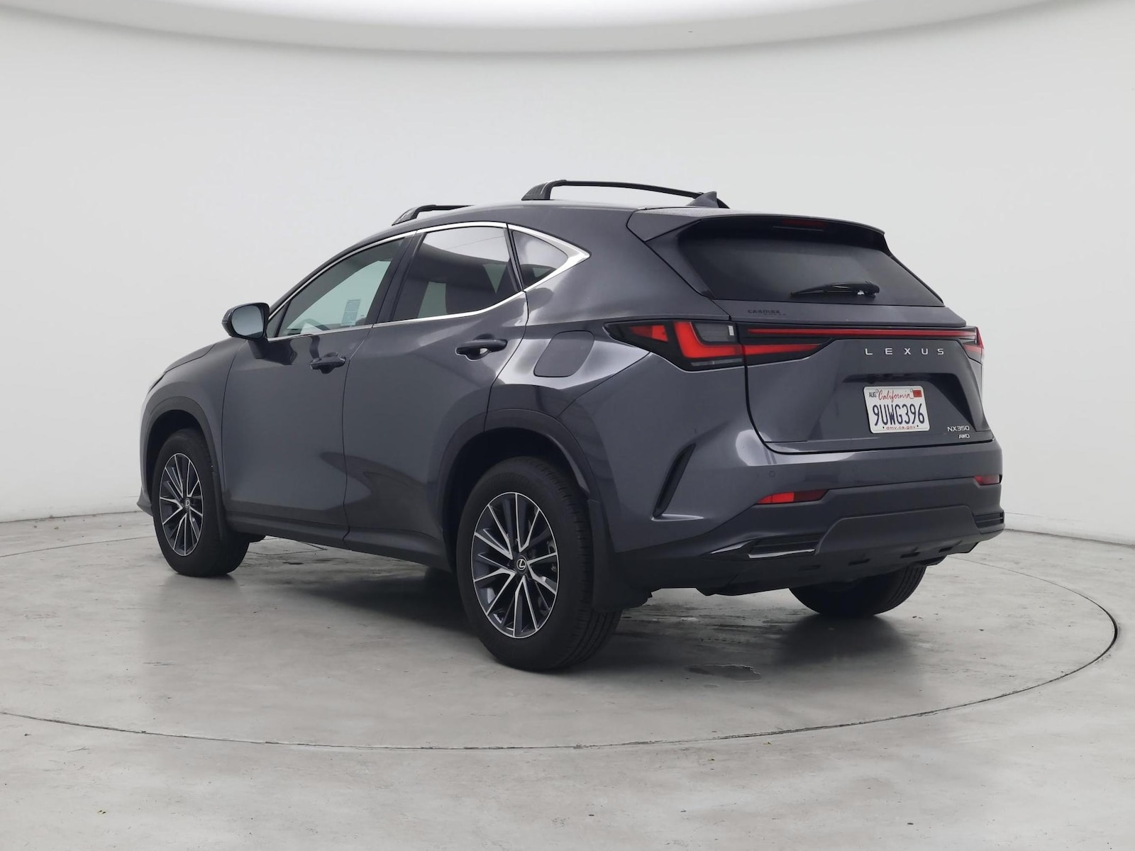 2025 Lexus NX 350 - Photo 3