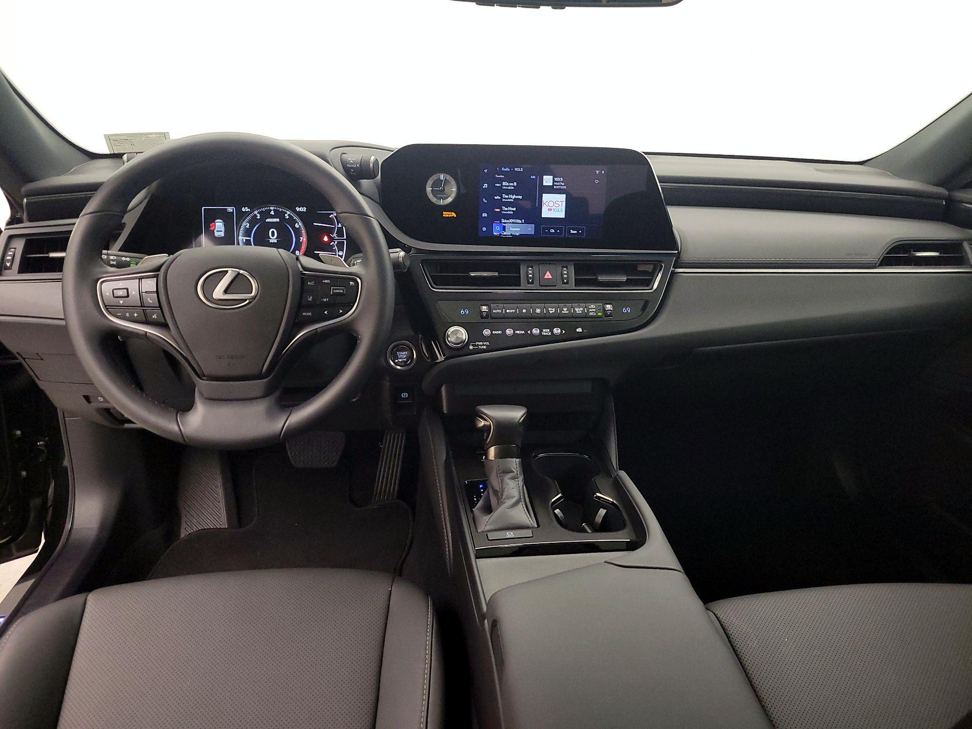 Thumbnail: 2025 Lexus ES - 9