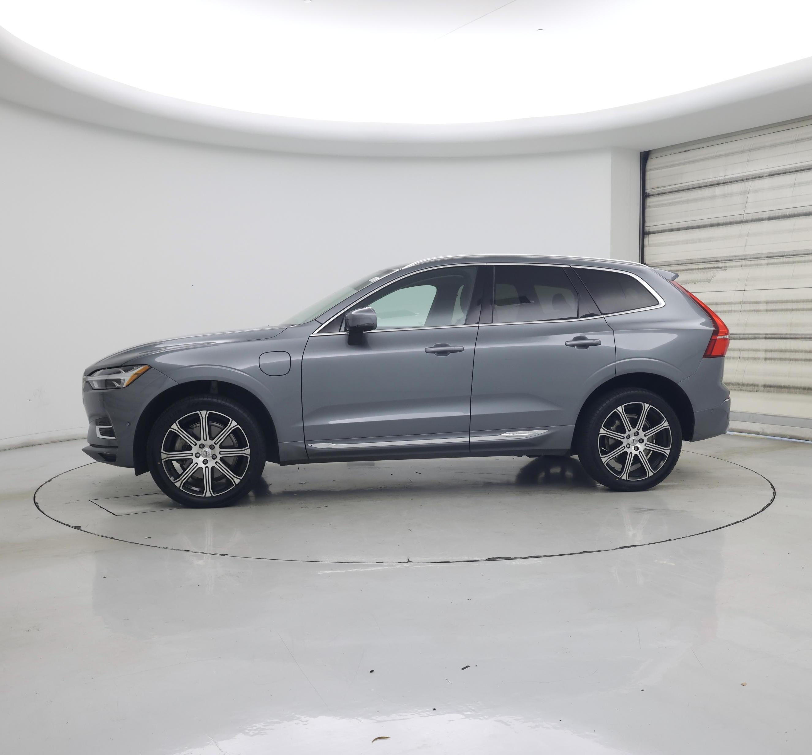Thumbnail: 2019 Volvo XC60 - 3