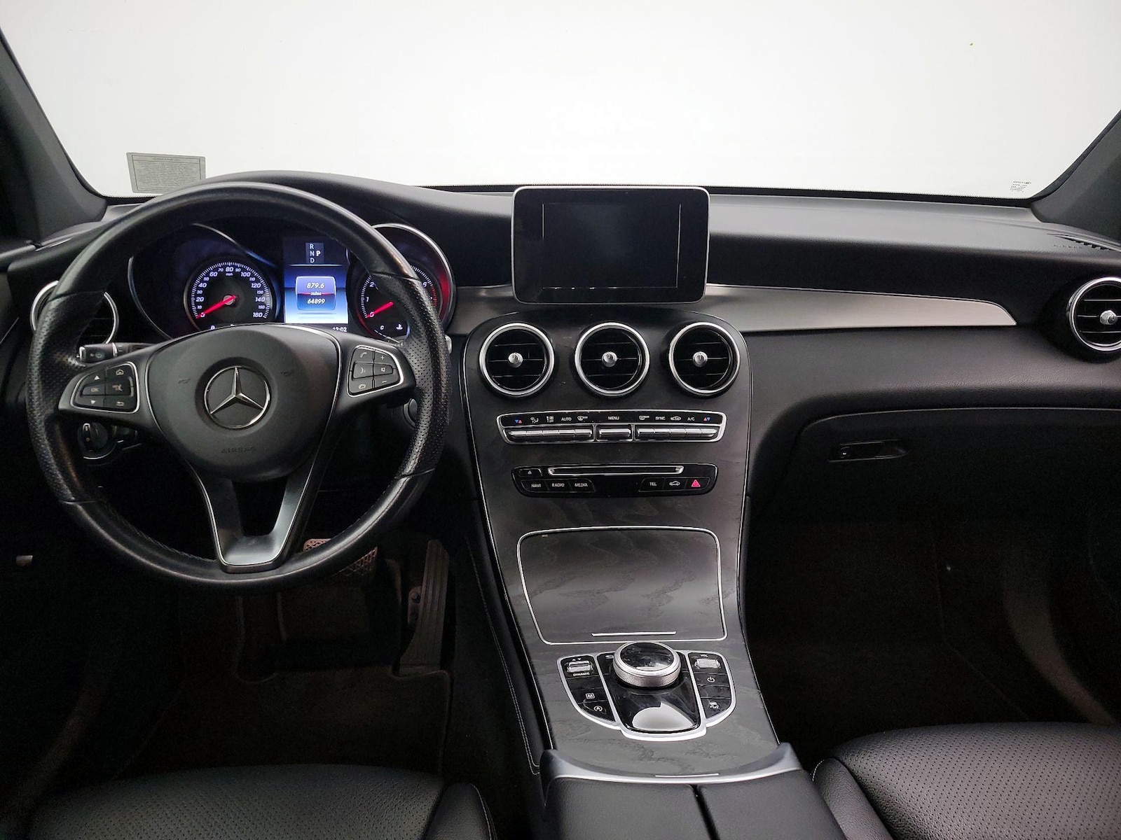 2019 Mercedes-Benz GLC GLC300 - Photo 10