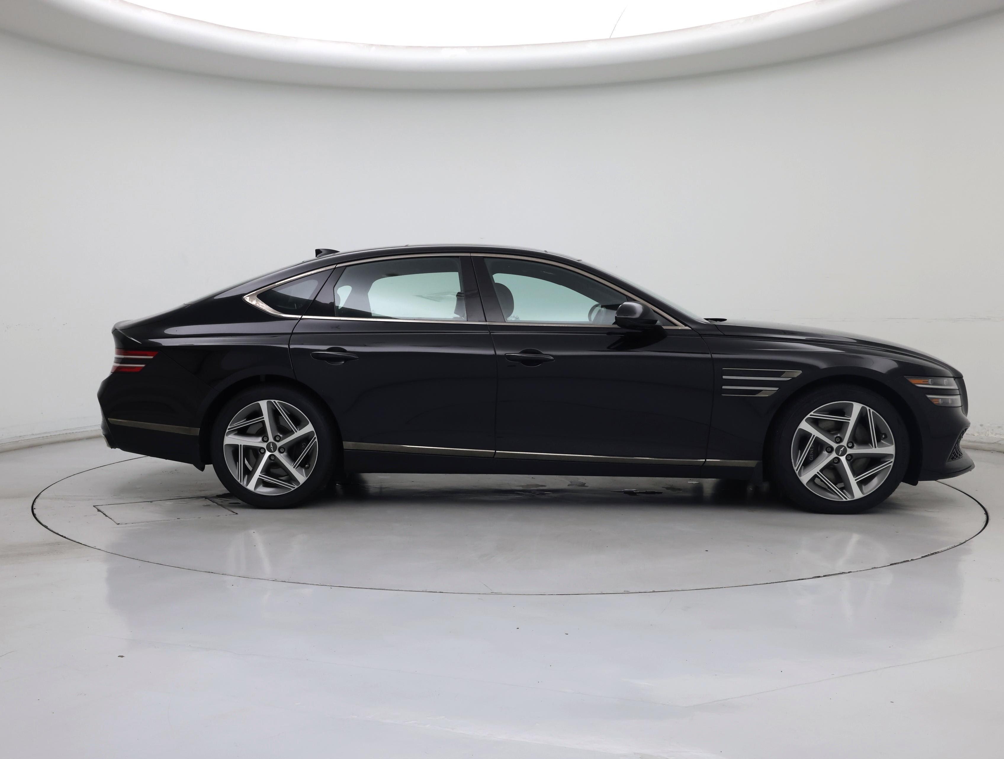 Thumbnail: 2023 Genesis G80 - 7