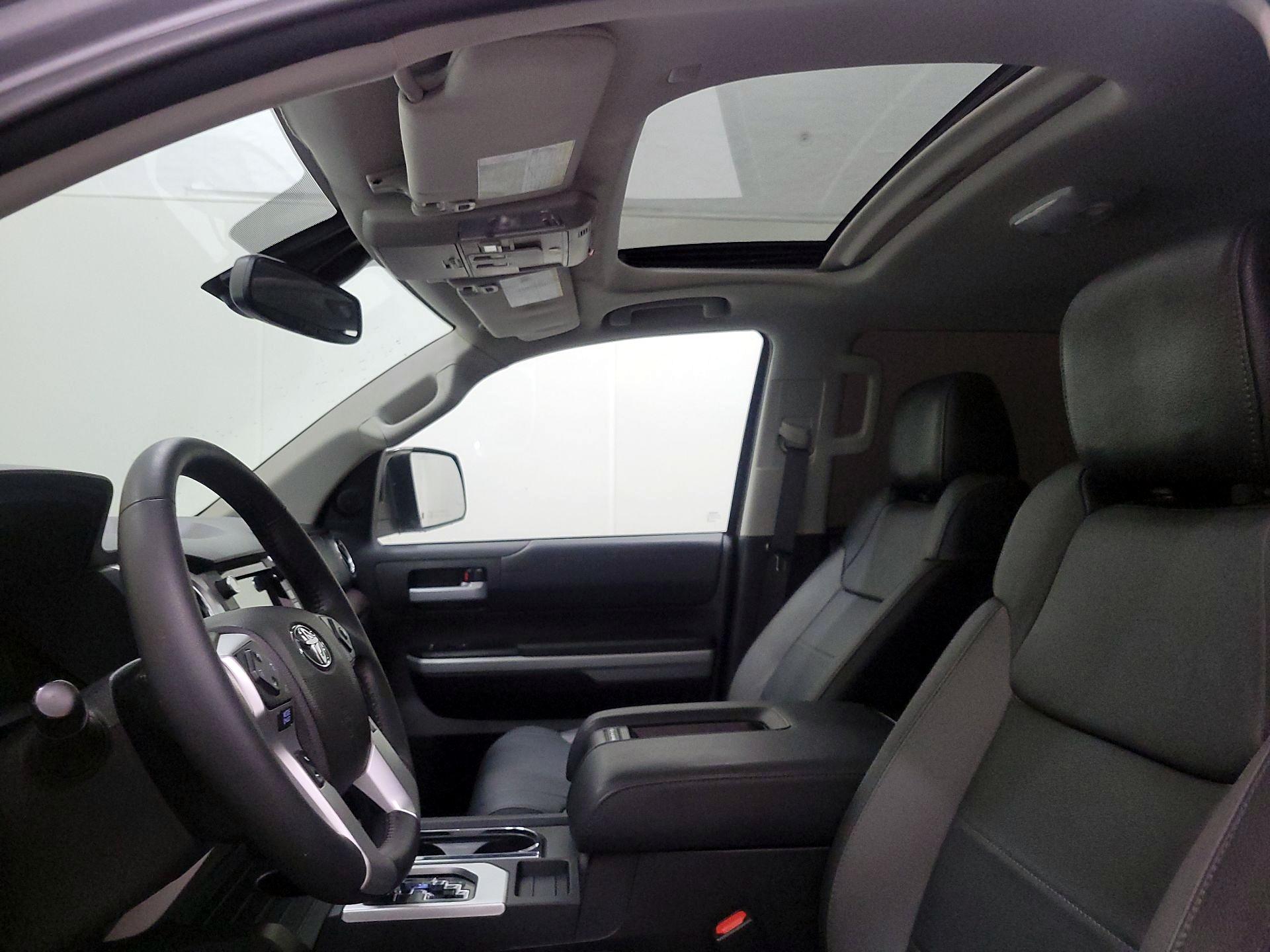 Thumbnail: 2021 Toyota Tundra - 19