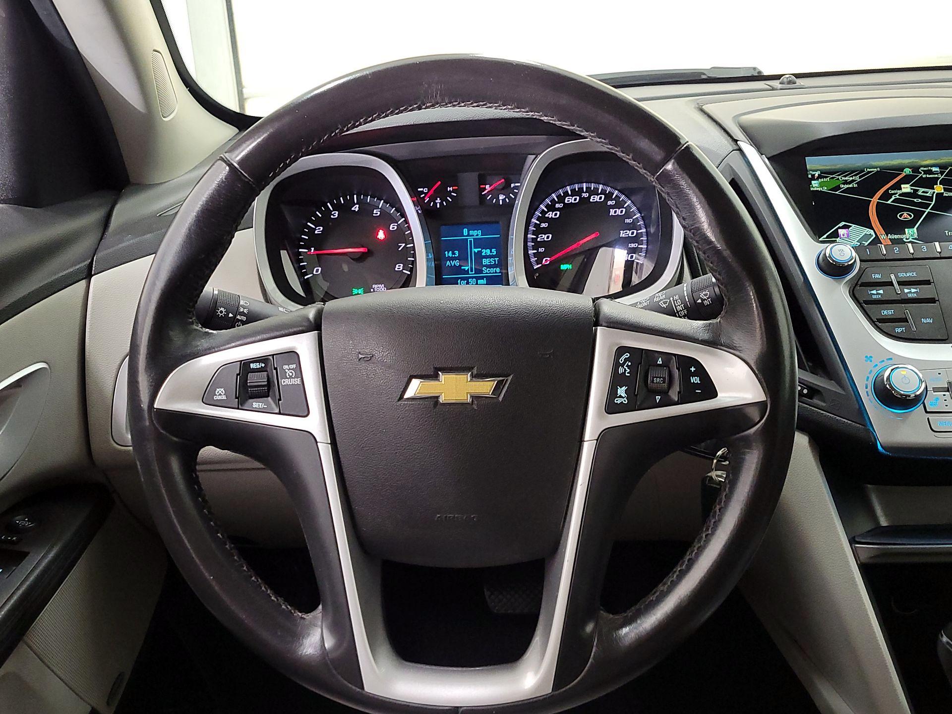 Thumbnail: 2017 Chevrolet Equinox - 10