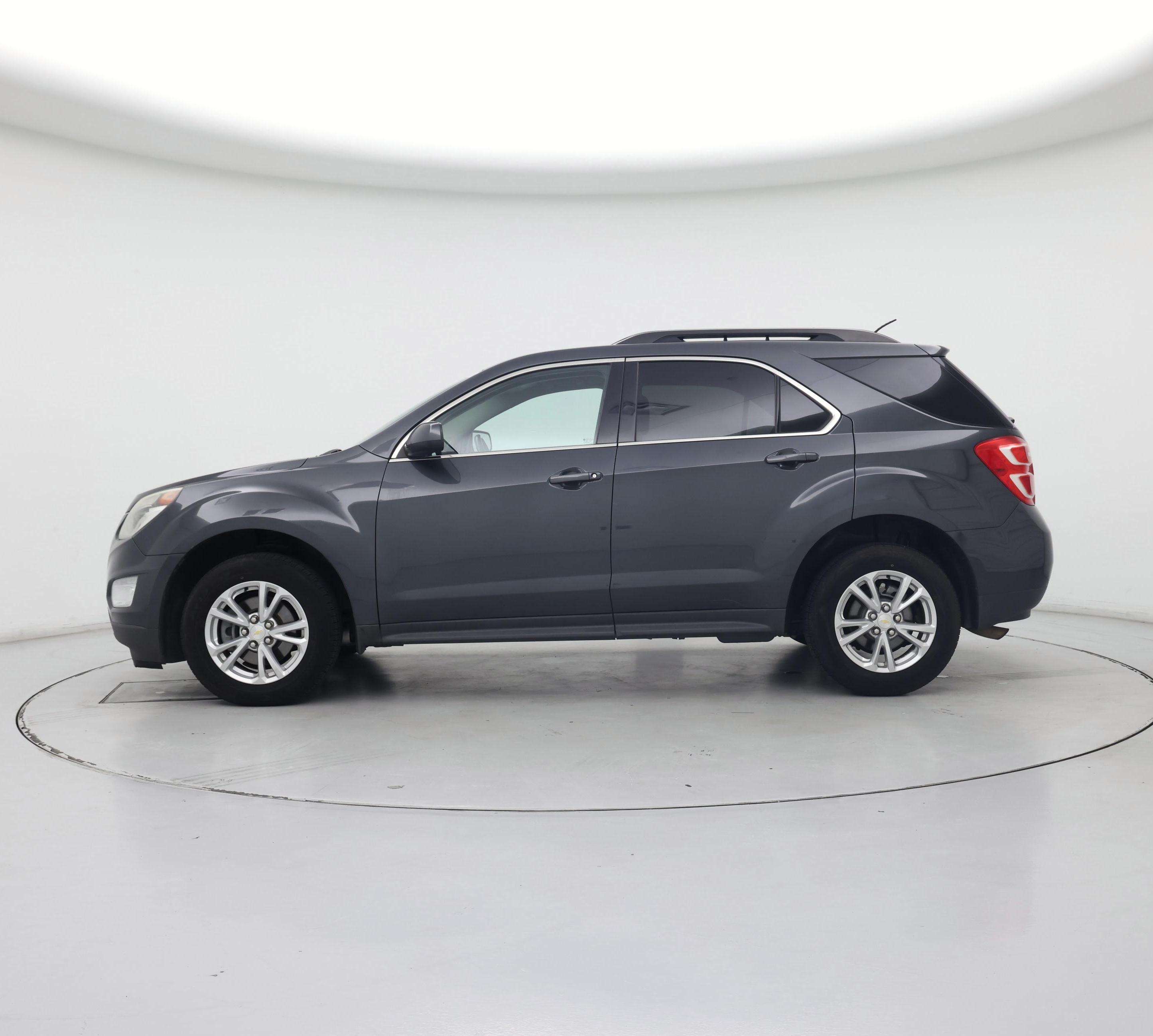 Thumbnail: 2017 Chevrolet Equinox - 3