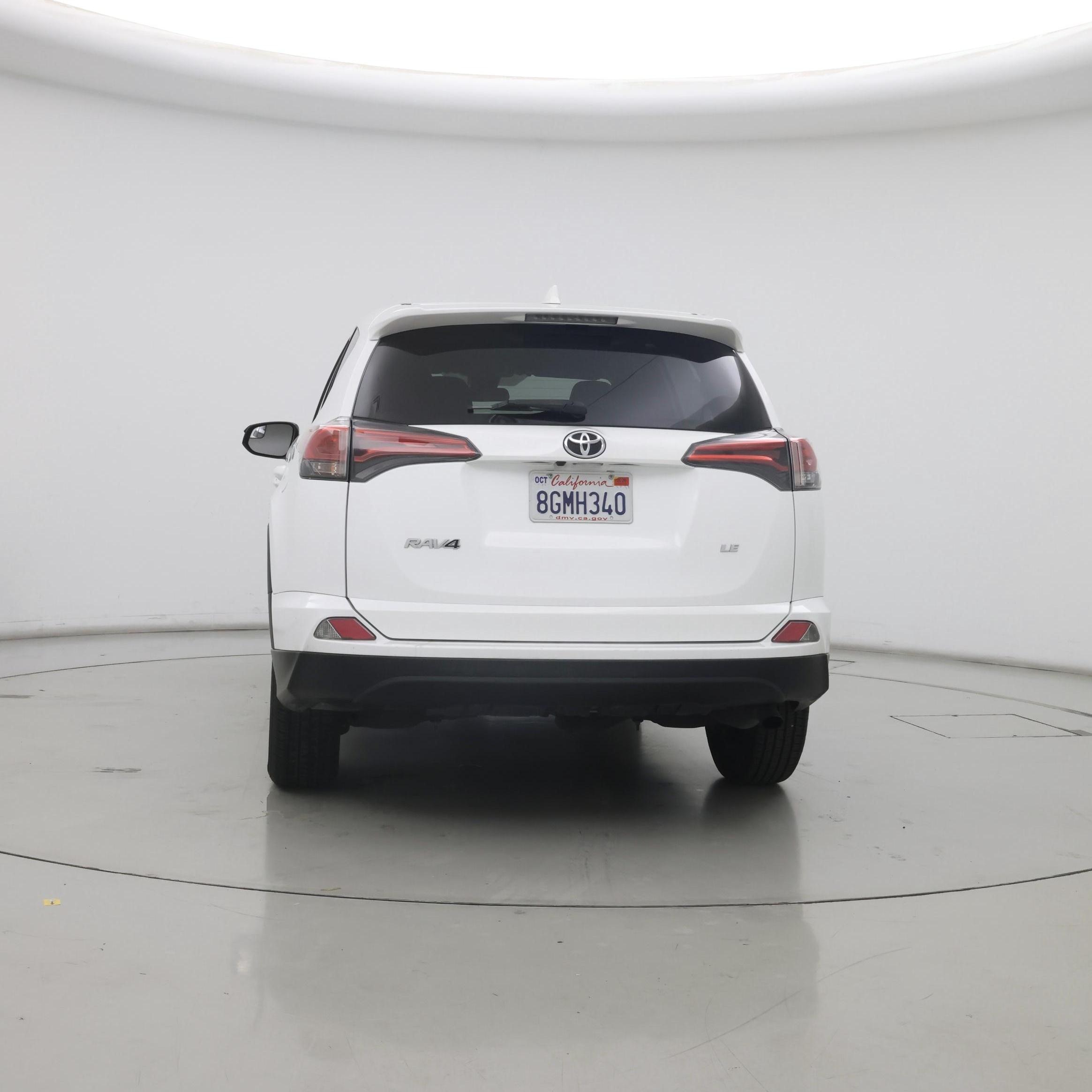 Thumbnail: 2018 Toyota RAV4 - 6