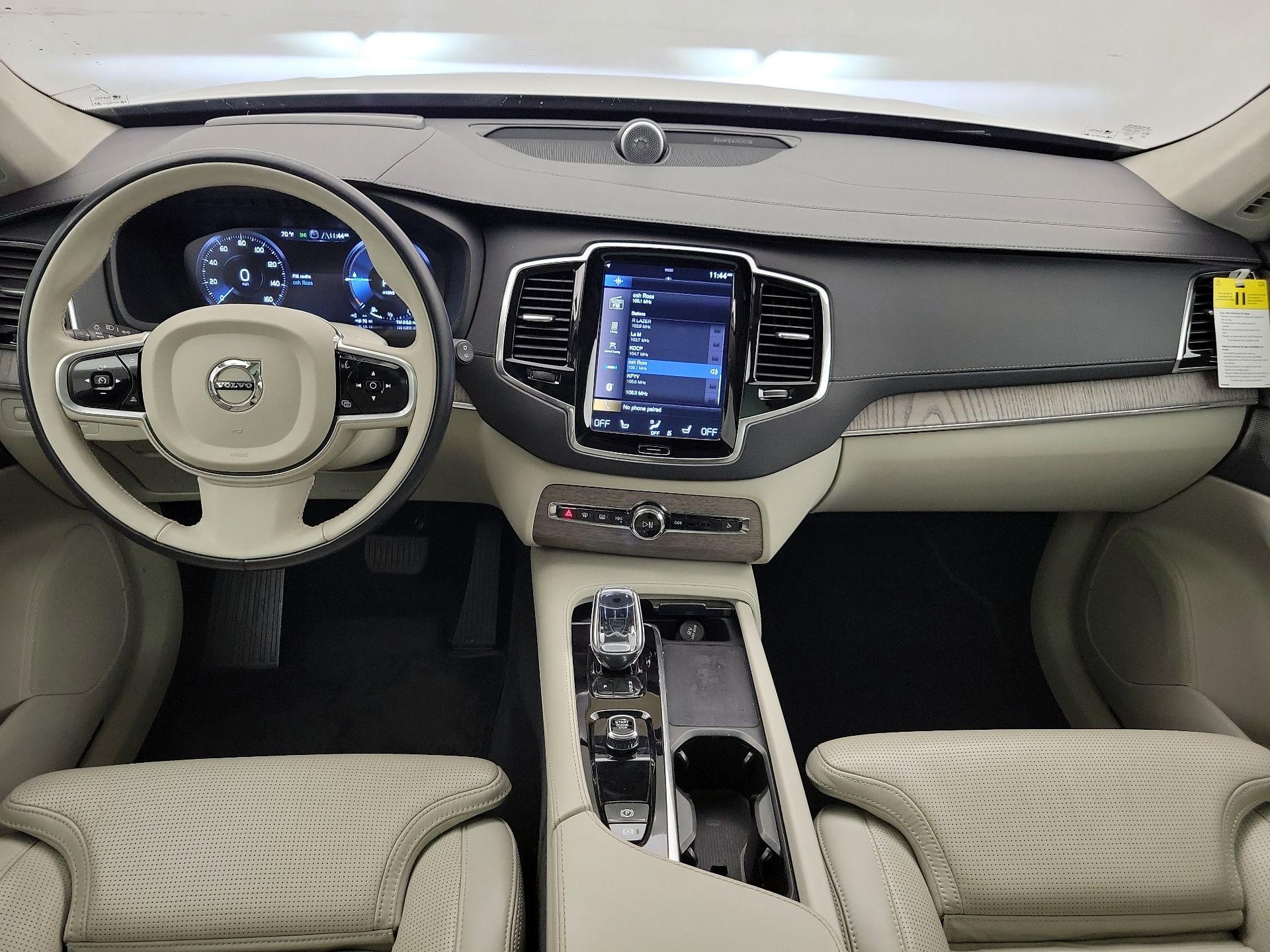 Thumbnail: 2022 Volvo XC90 - 9