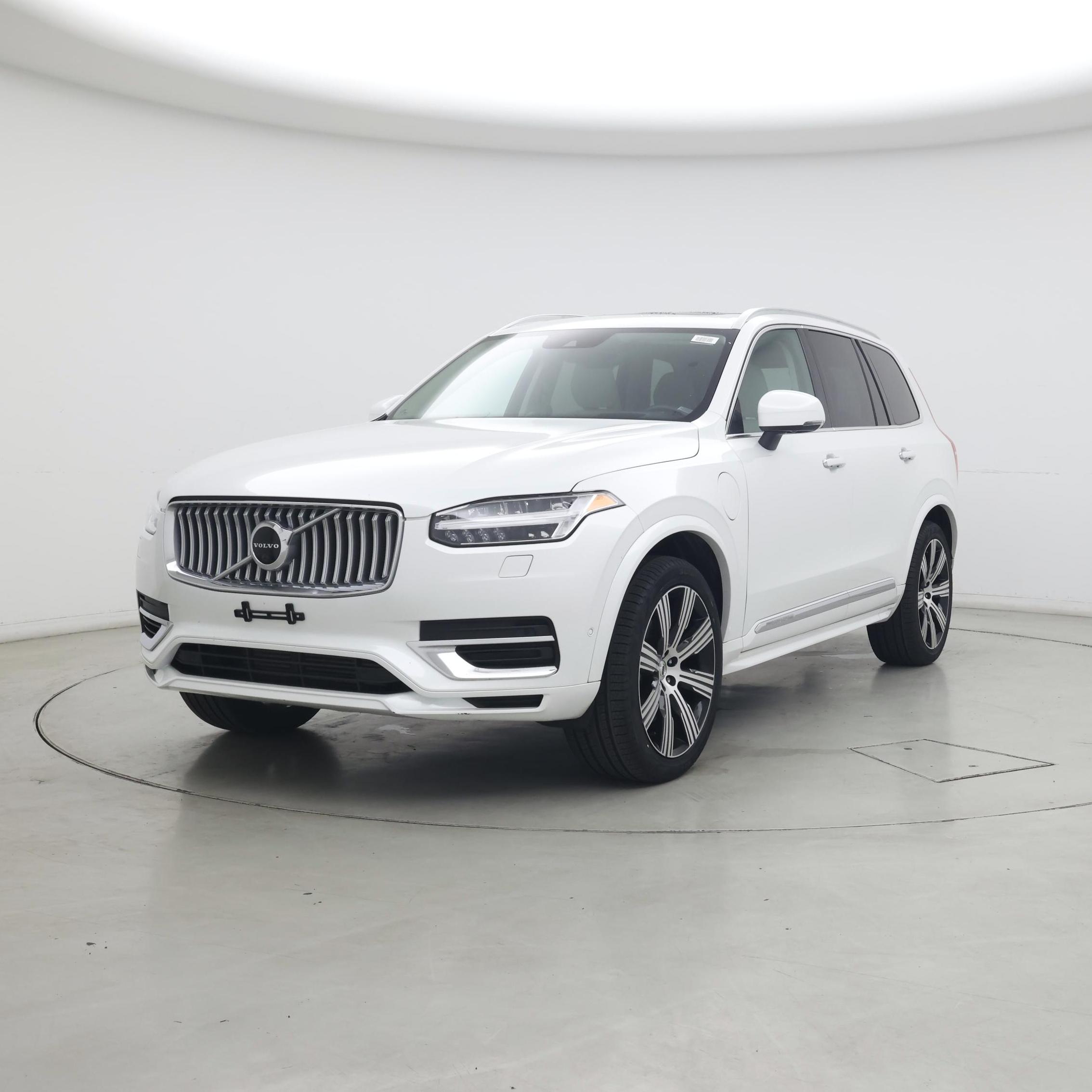 Thumbnail: 2022 Volvo XC90 - 4