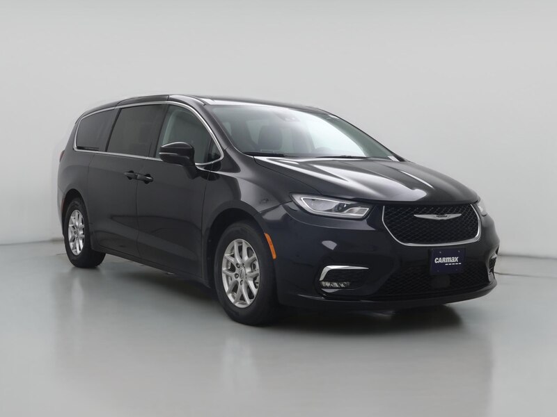 2024 Chrysler Pacifica Touring