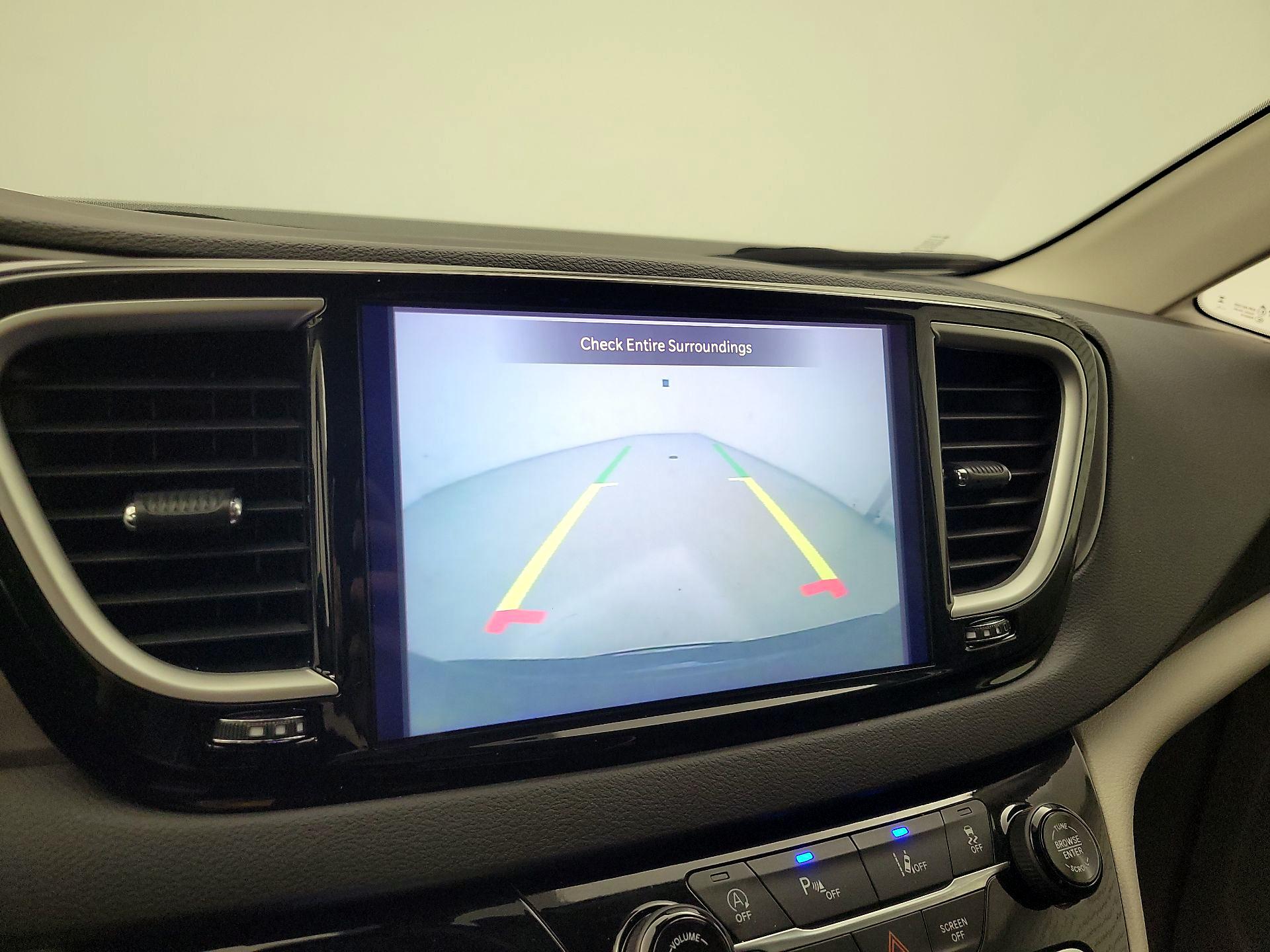 Thumbnail: 2024 Chrysler Pacifica - 14