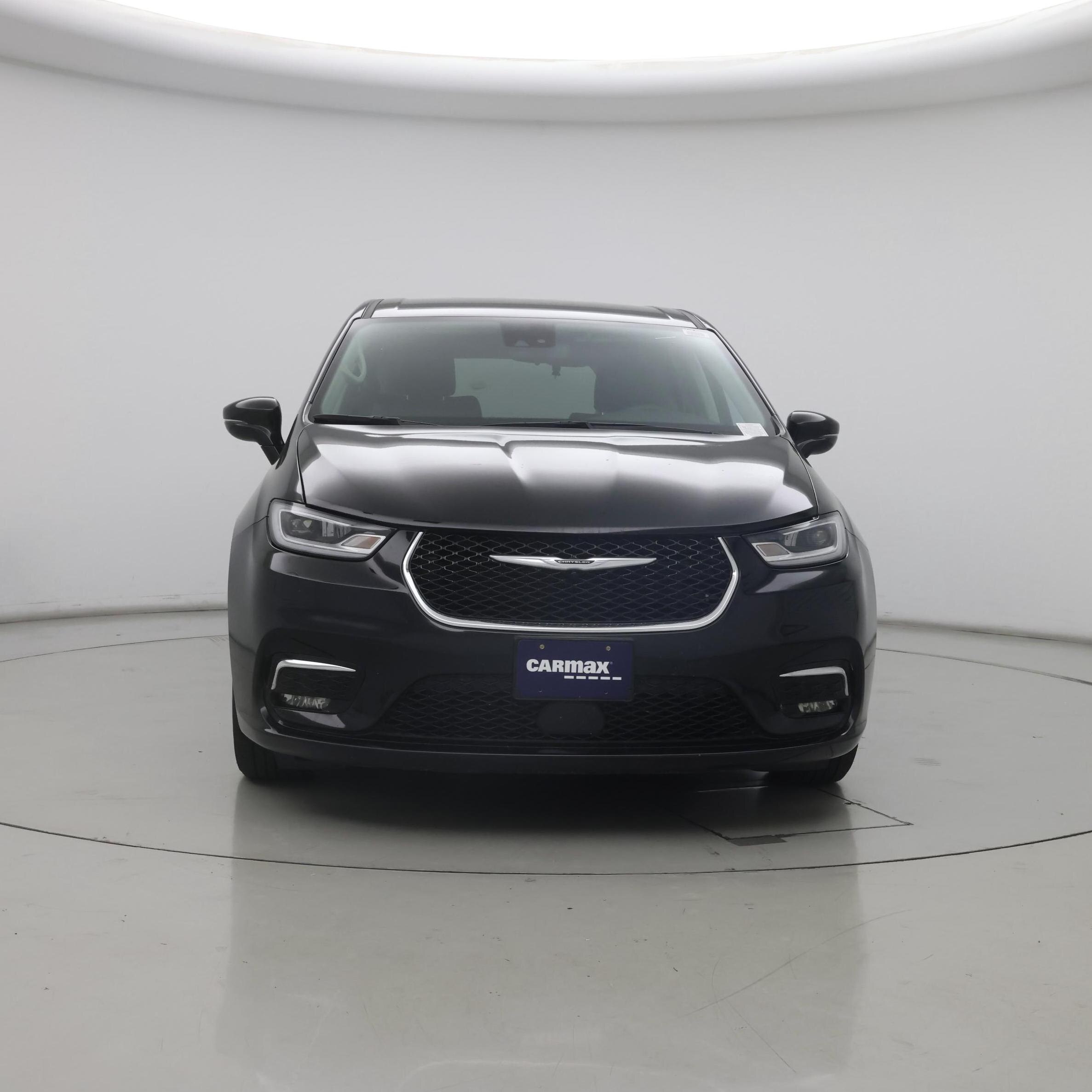 Thumbnail: 2024 Chrysler Pacifica - 5