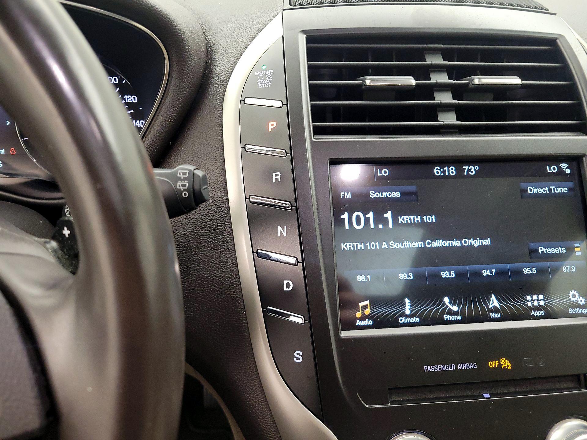 Thumbnail: 2018 Lincoln MKC - 18