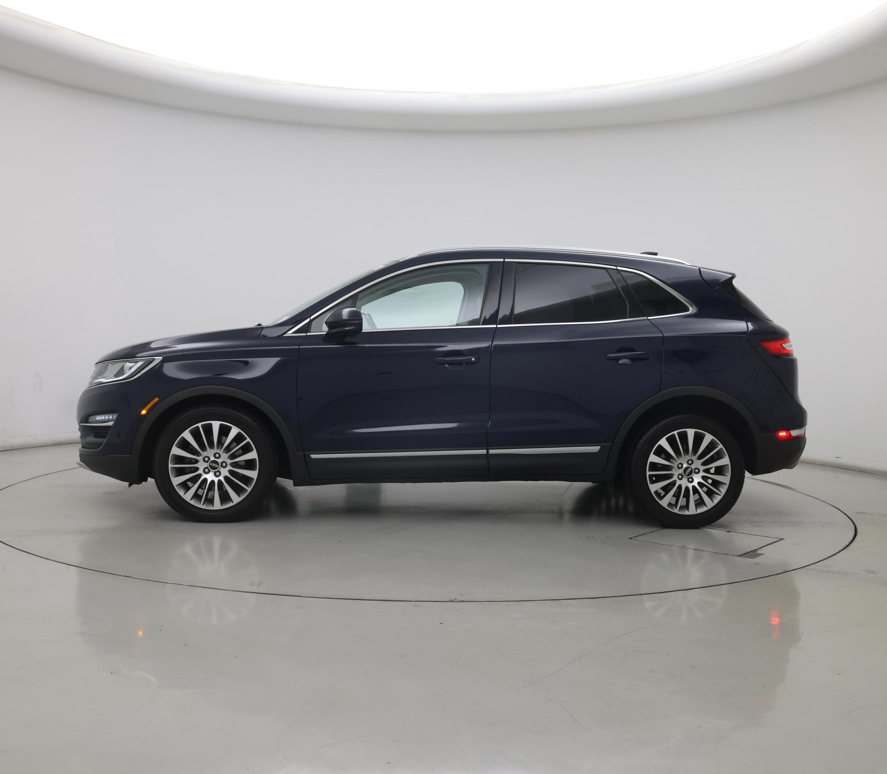 Thumbnail: 2018 Lincoln MKC - 3