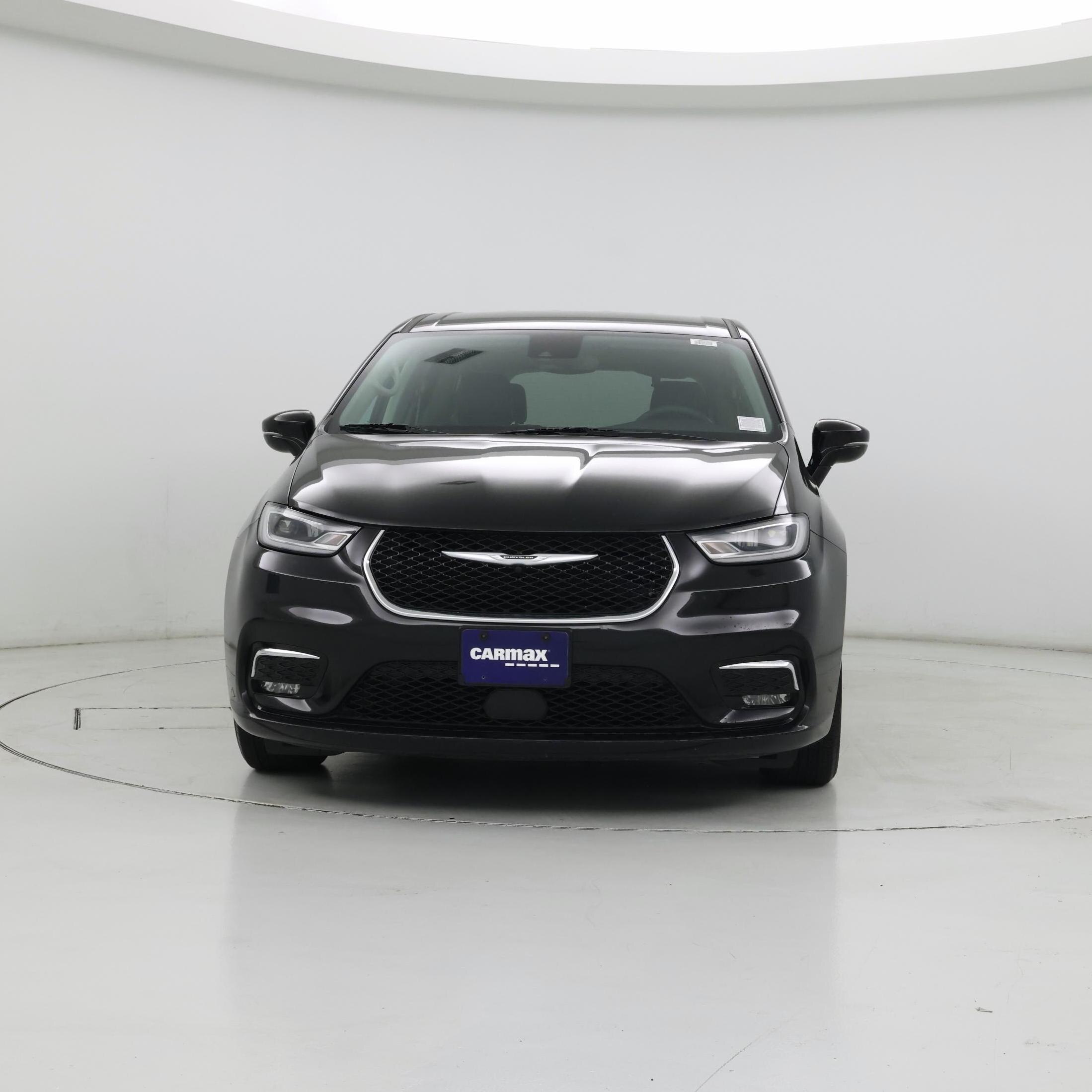 Thumbnail: 2024 Chrysler Pacifica - 5