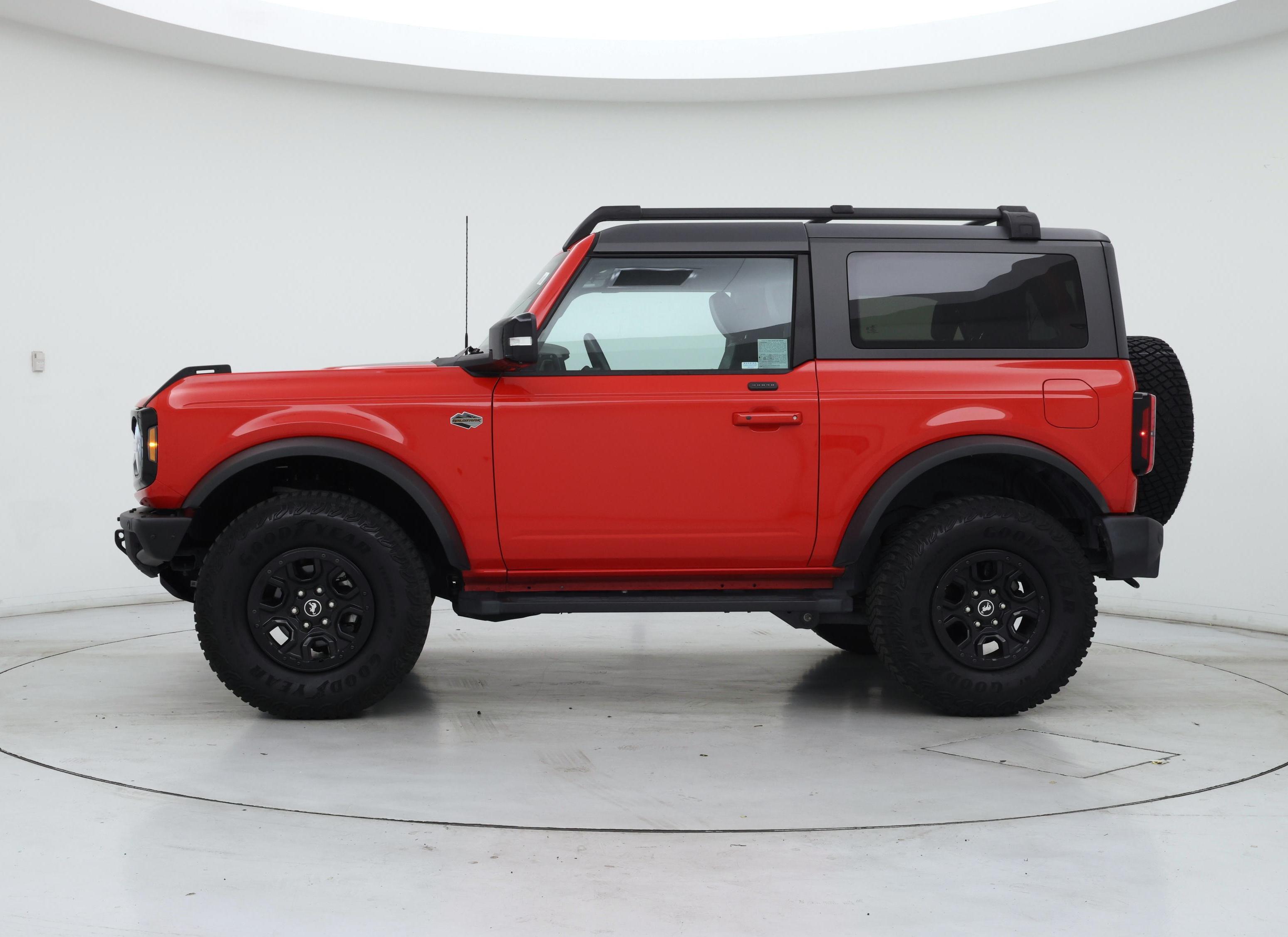 Thumbnail: 2021 Ford Bronco - 3