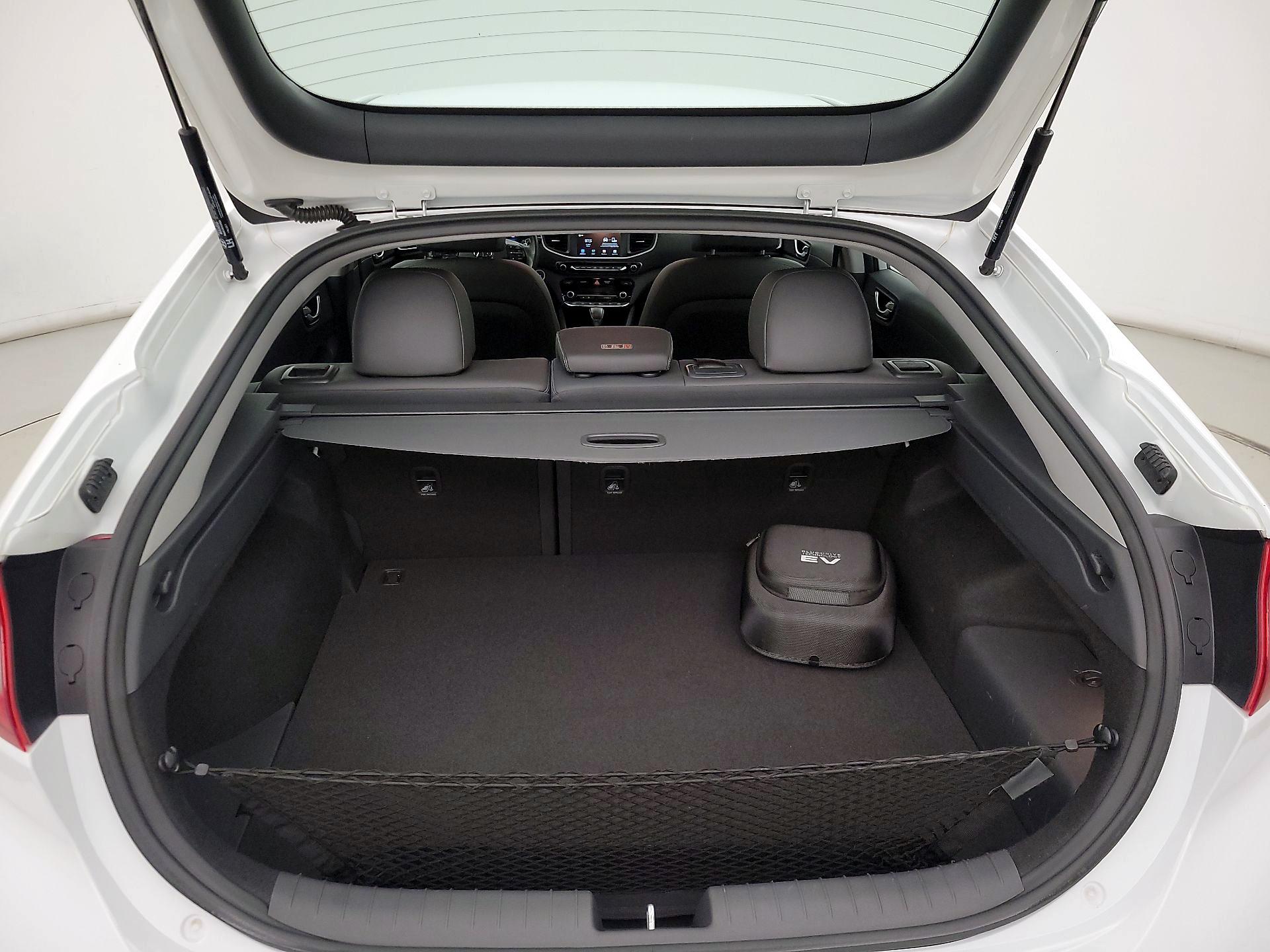 Thumbnail: 2019 Hyundai Ioniq - 20