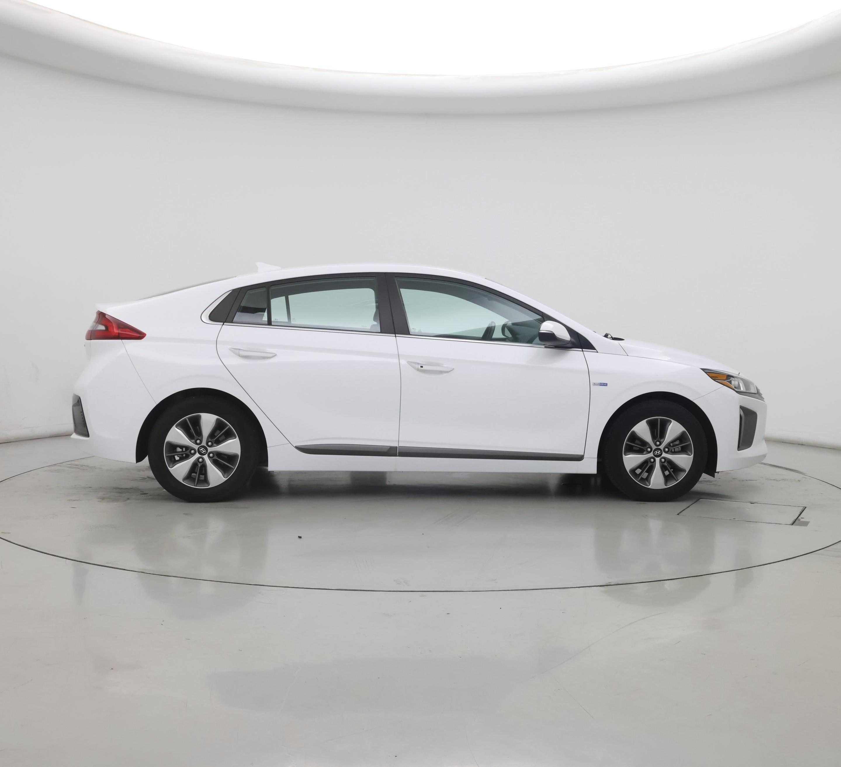 Thumbnail: 2019 Hyundai Ioniq - 7