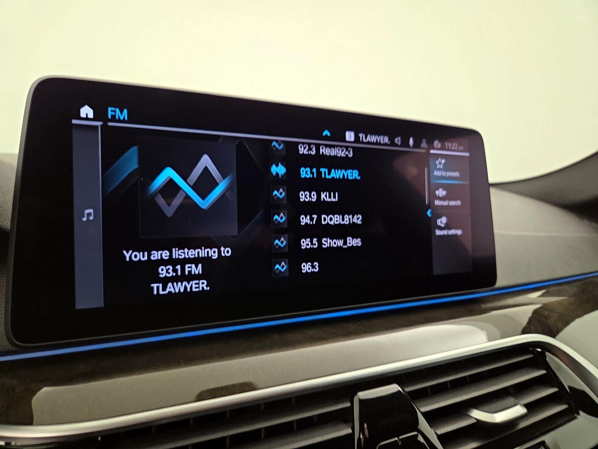 Thumbnail: 2021 BMW 5 Series - 16