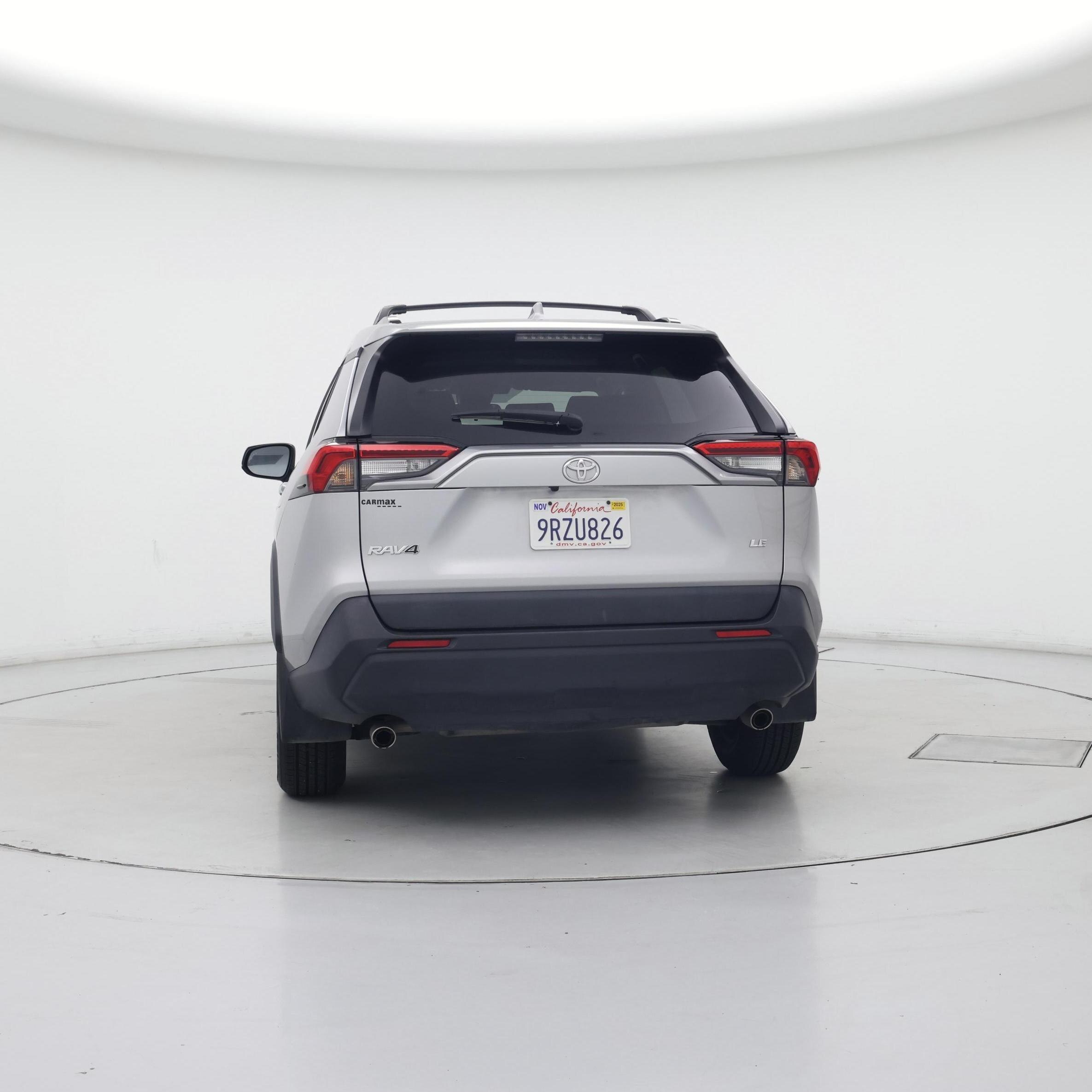 Thumbnail: 2021 Toyota RAV4 - 6