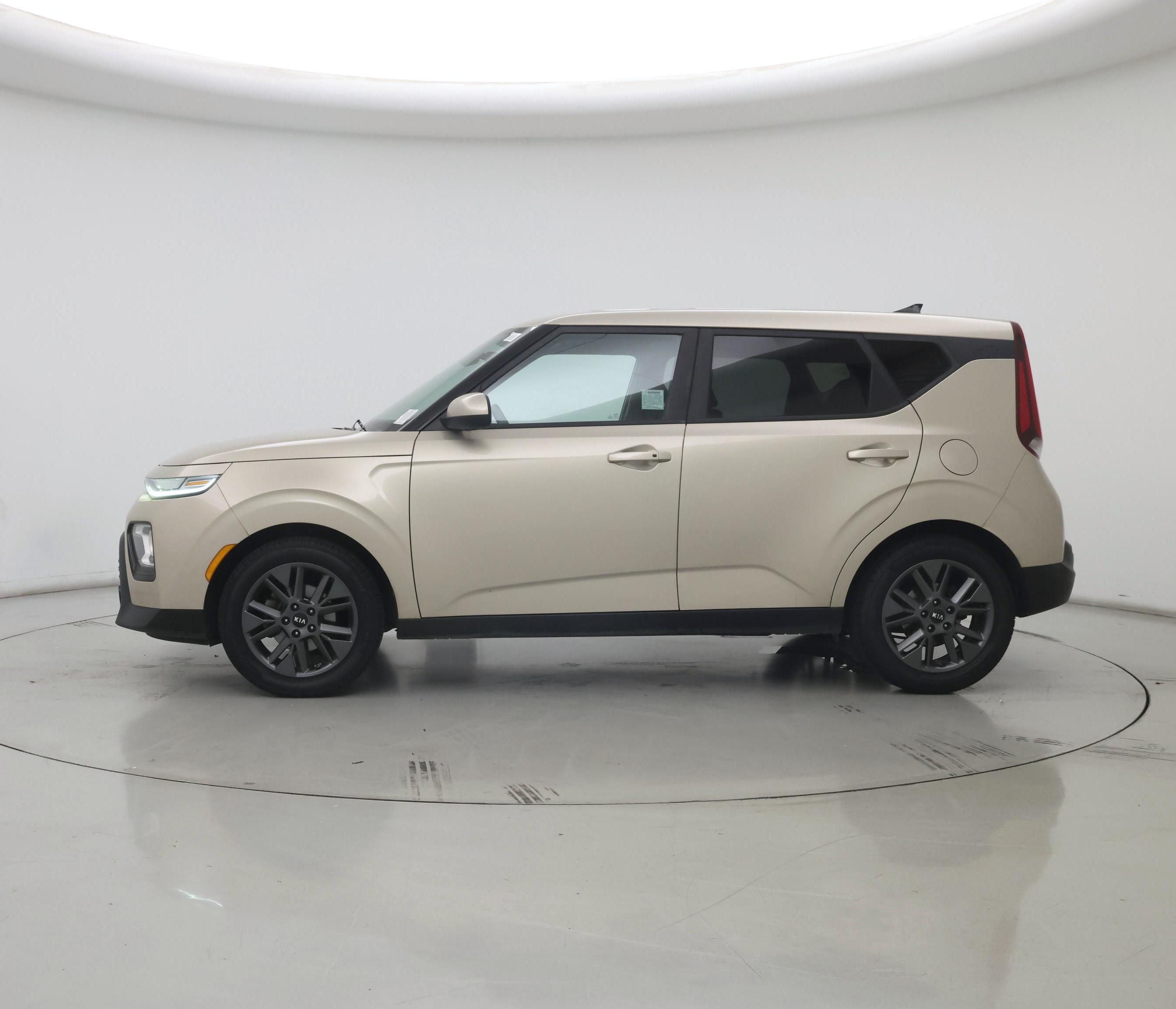 Thumbnail: 2020 Kia Soul - 3