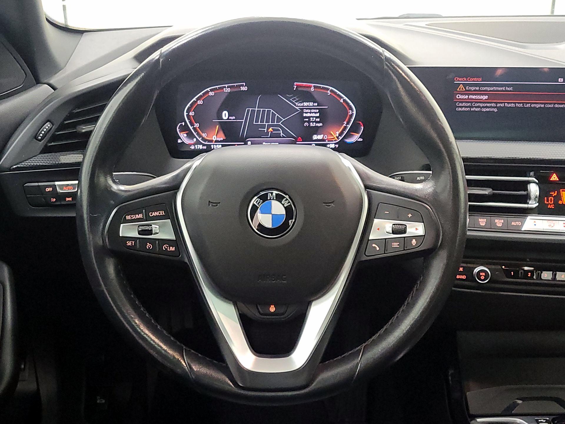 Thumbnail: 2024 BMW 2 Series - 10